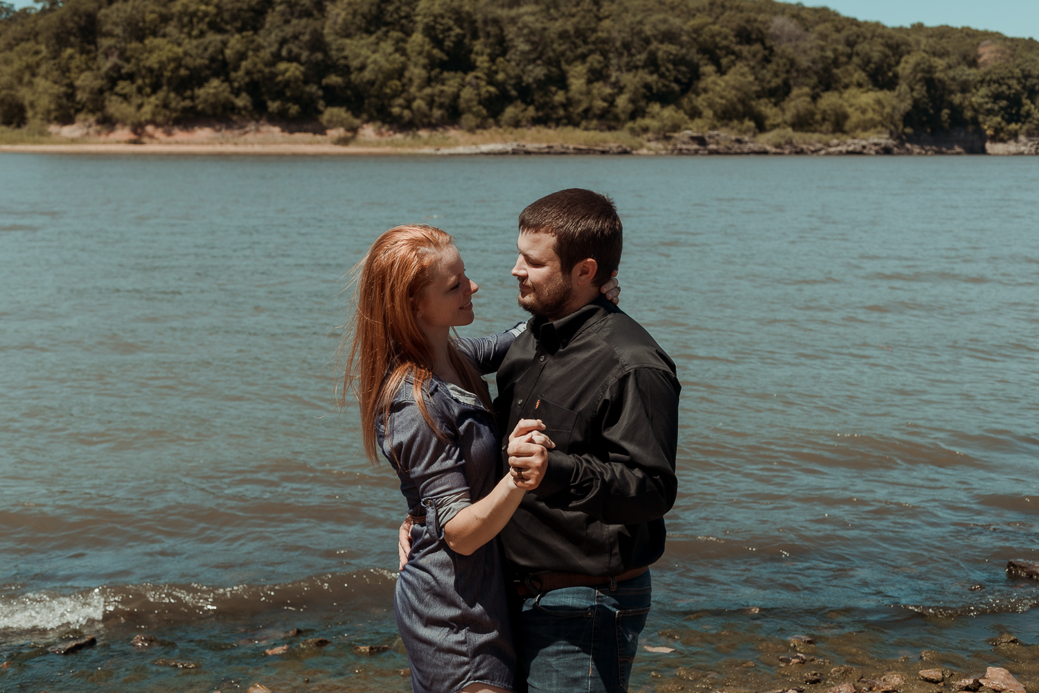 Lake MacBride State Park Engagement Pictures, Solon, Iowa