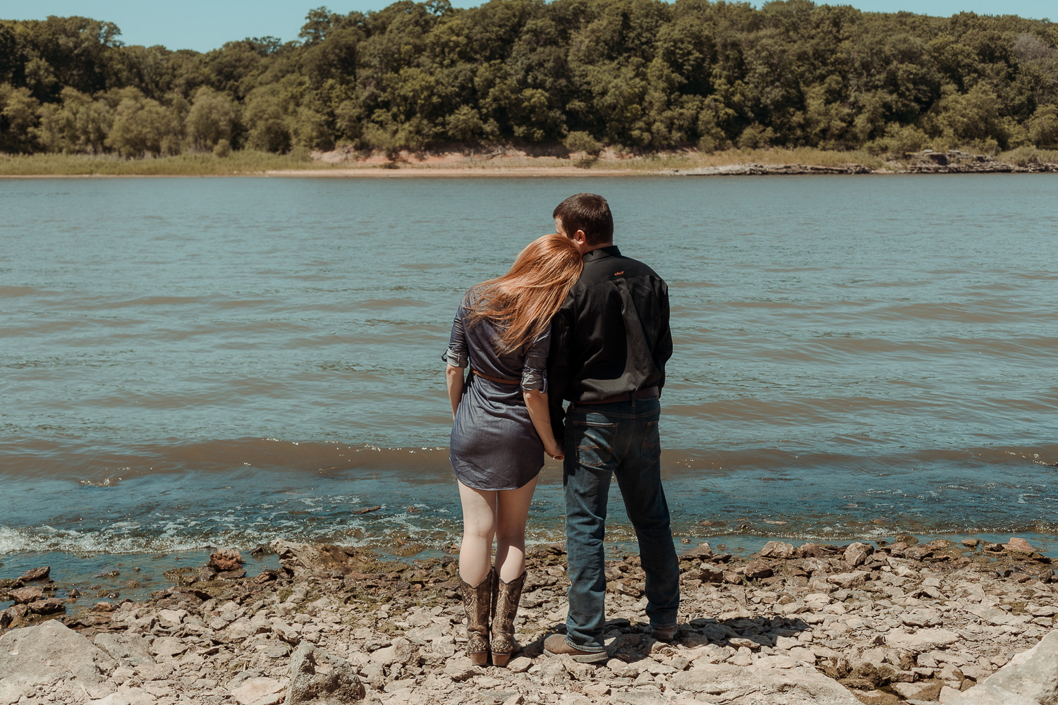 Lake MacBride State Park Engagement Pictures, Solon, Iowa