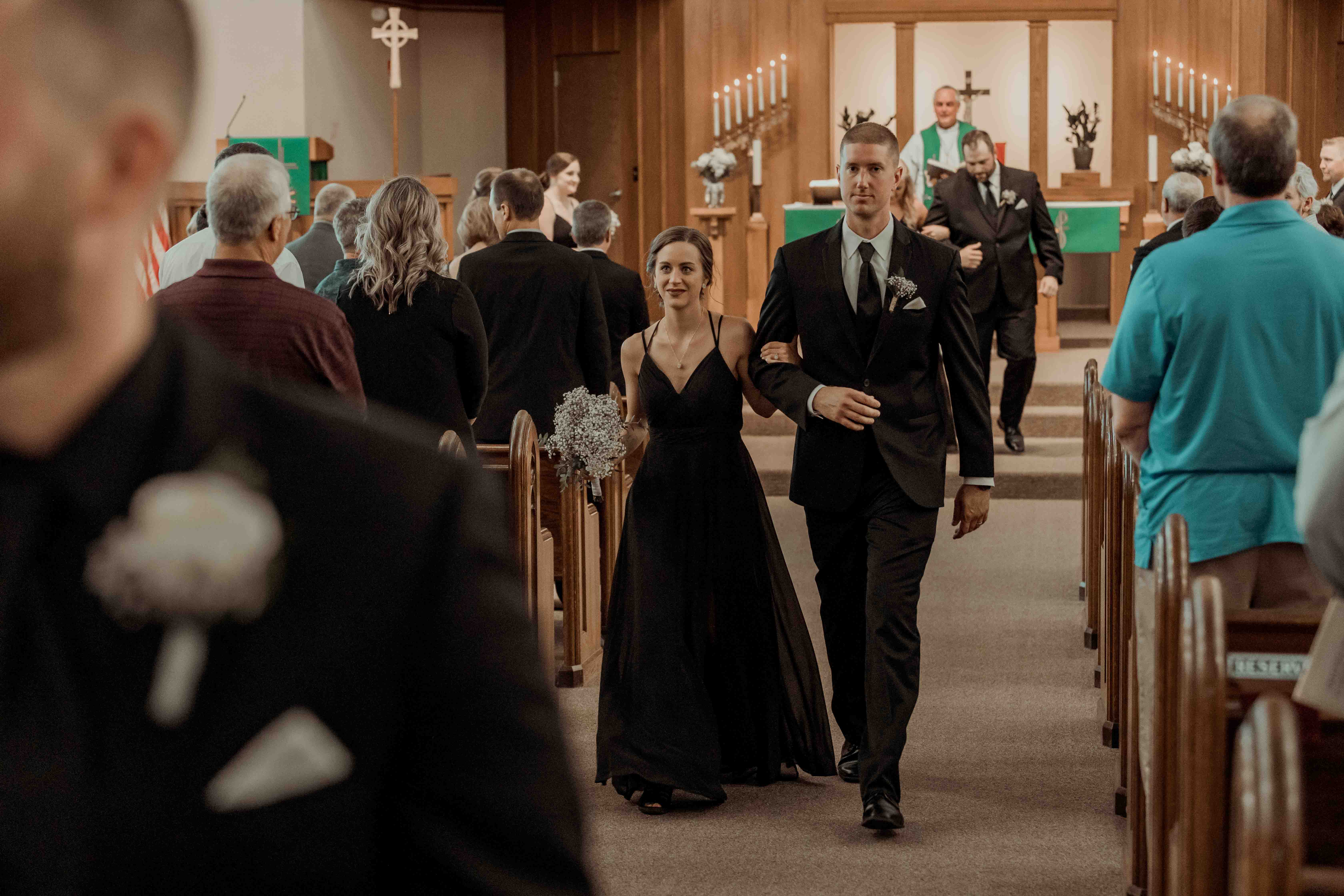 Arrowwod Resort Okoboji Wedding Photos