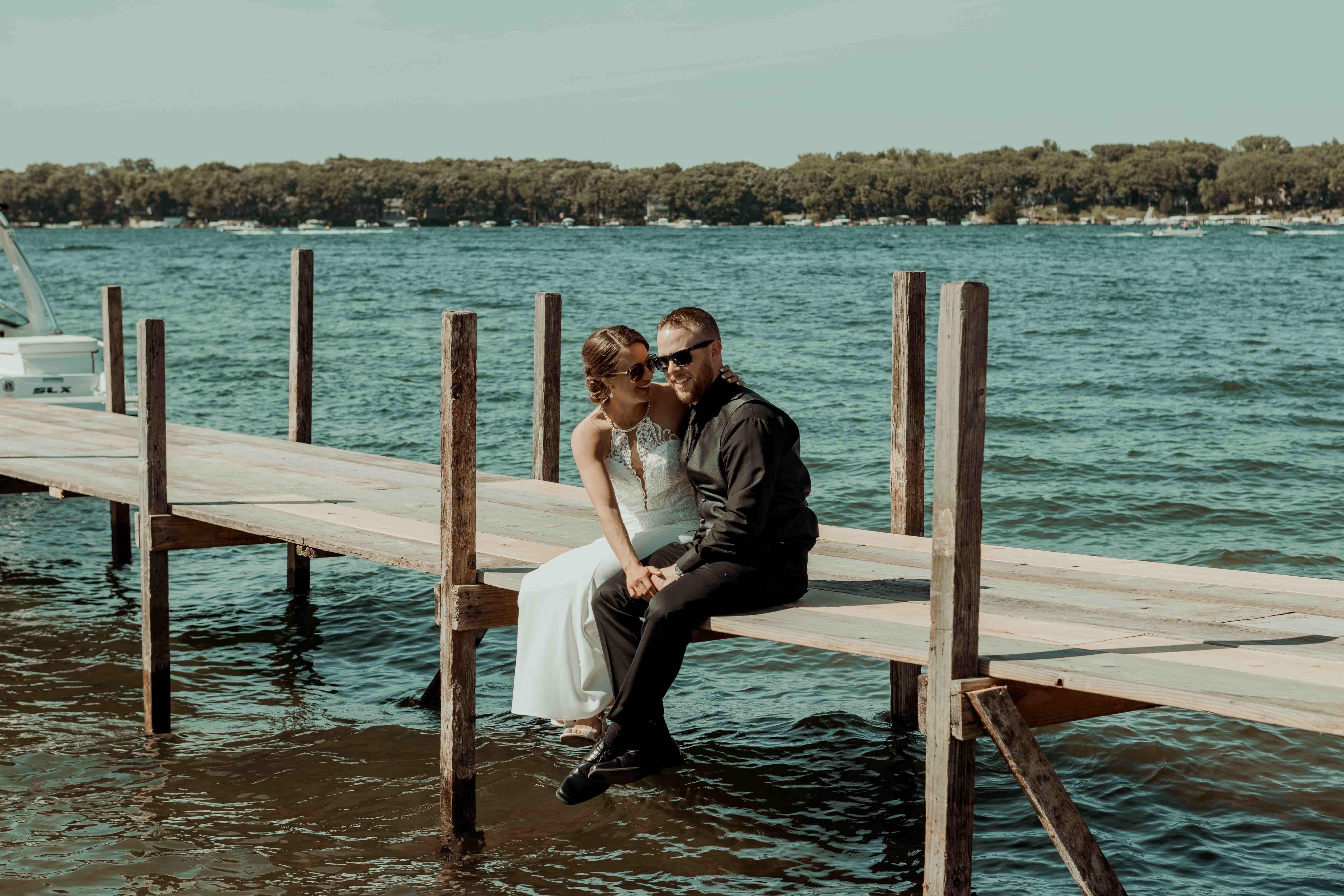 Arrowwod Resort Okoboji Wedding Photos