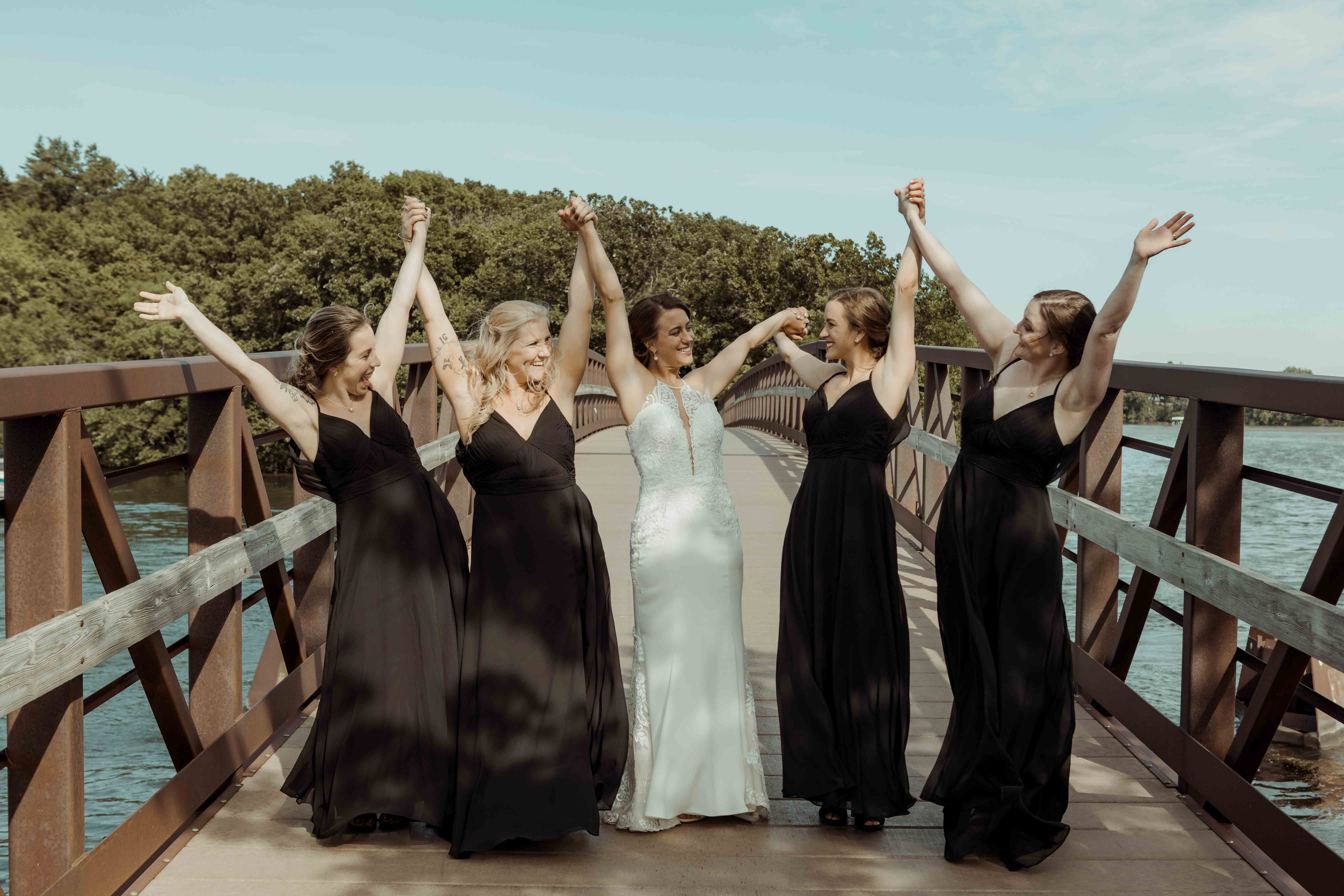 Arrowwod Resort Okoboji Wedding Photos