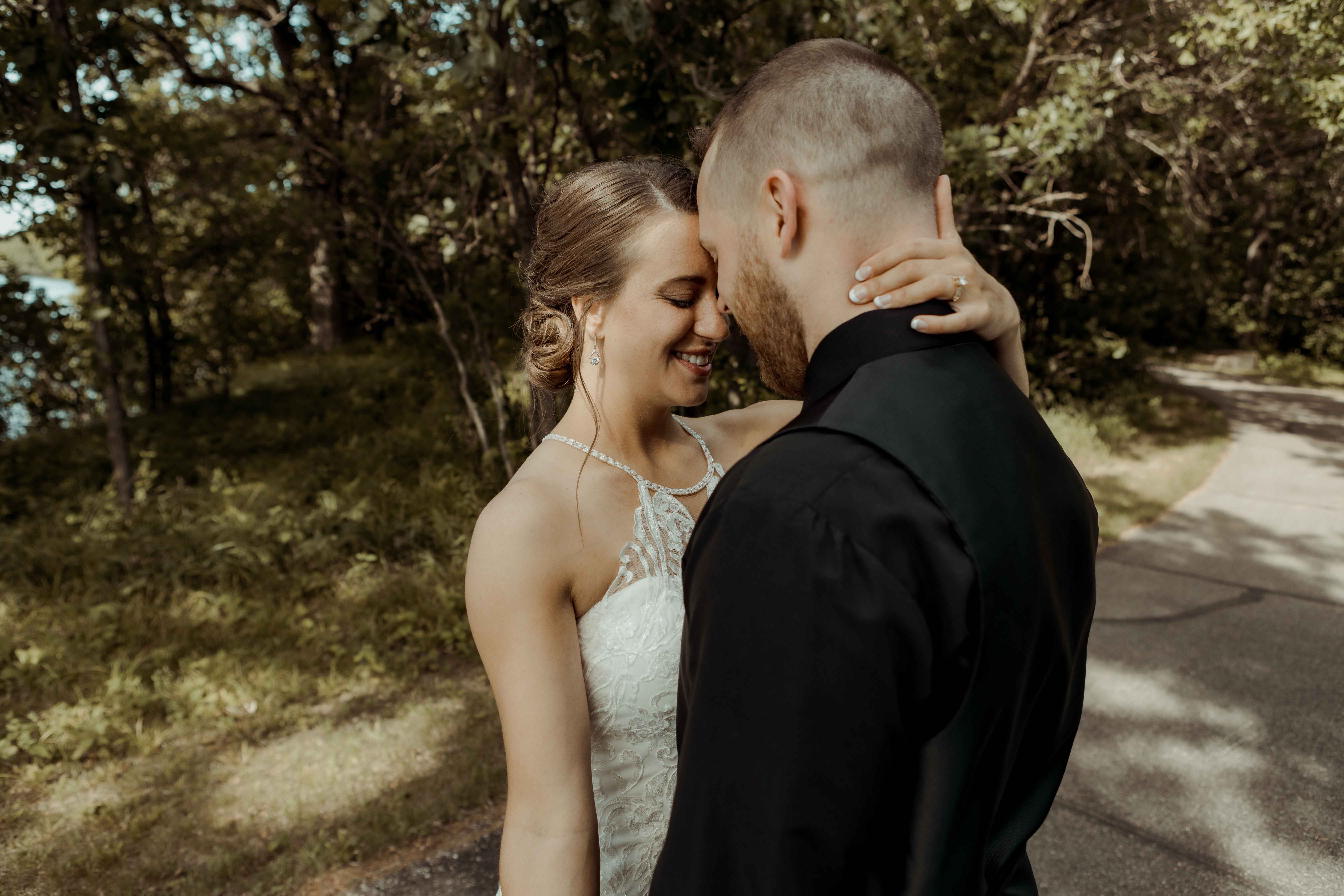 Arrowwod Resort Okoboji Wedding Photos