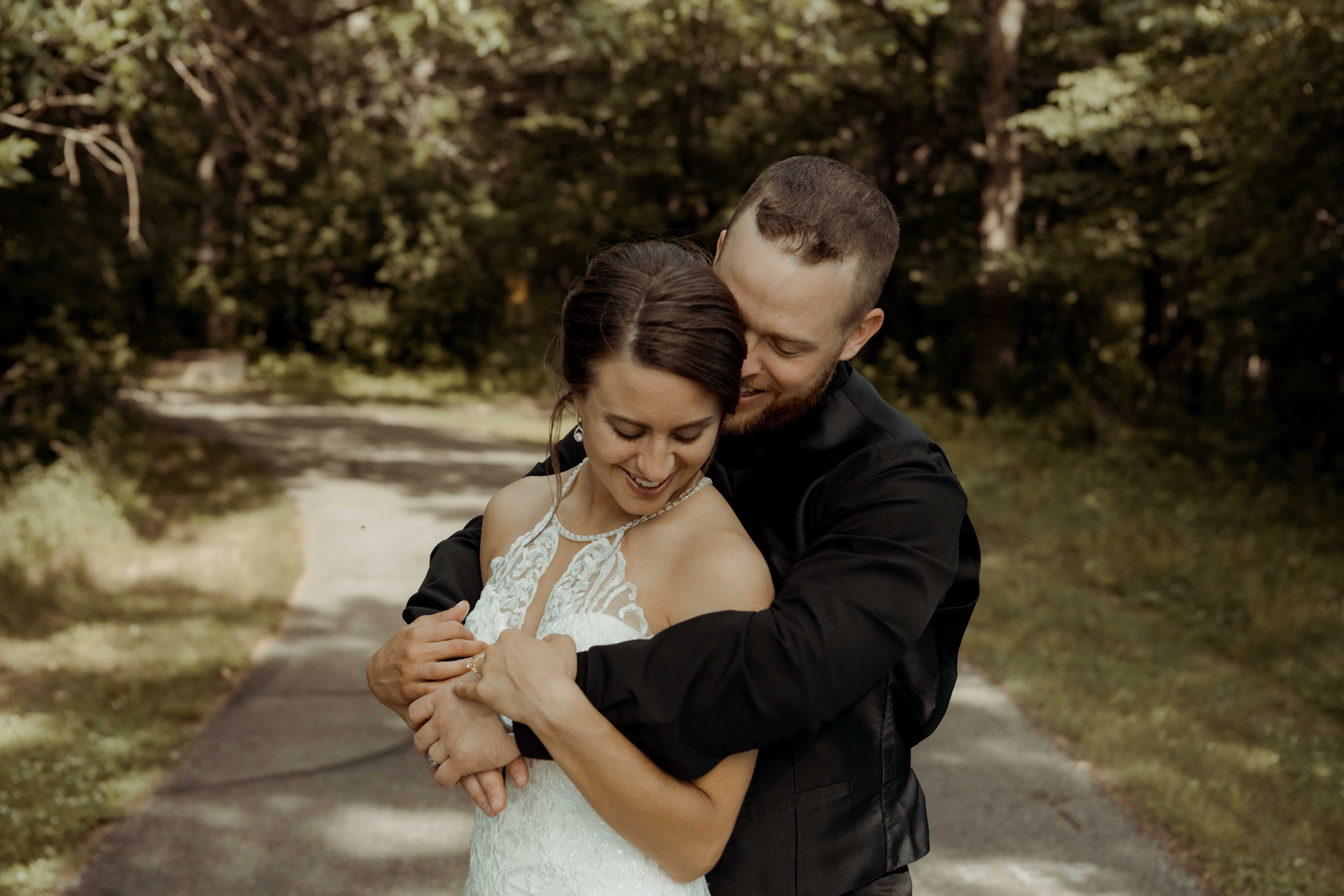 Arrowwod Resort Okoboji Wedding Photos