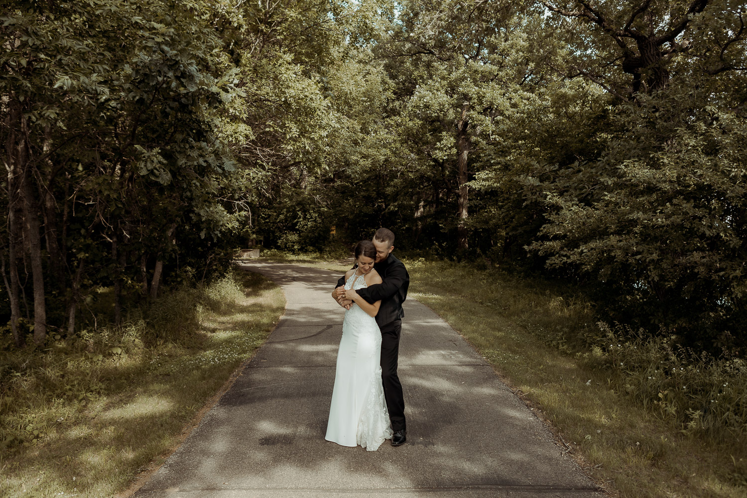 Arrowwod Resort Okoboji Wedding Photos