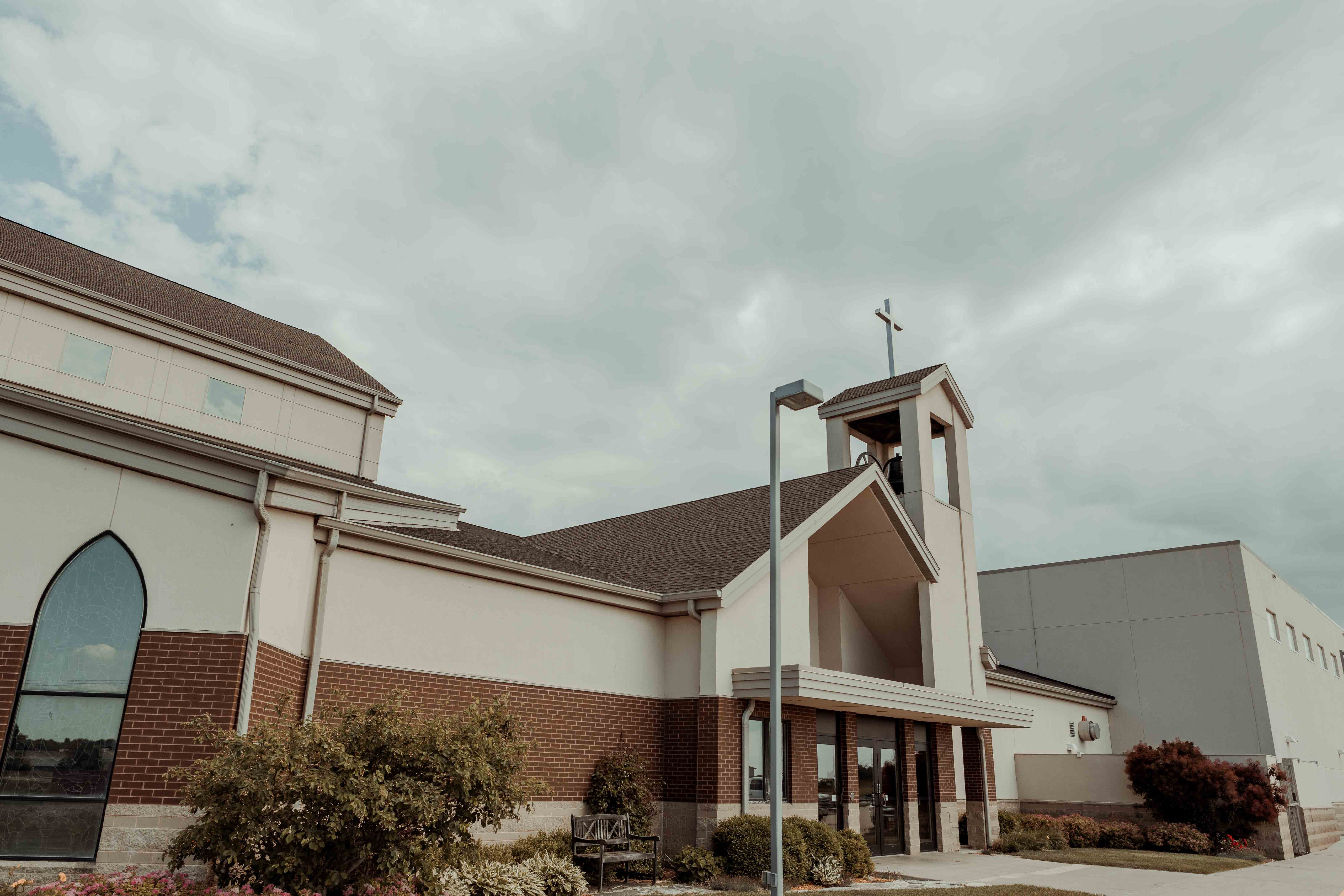 Arrowwod Resort Okoboji Wedding Photos