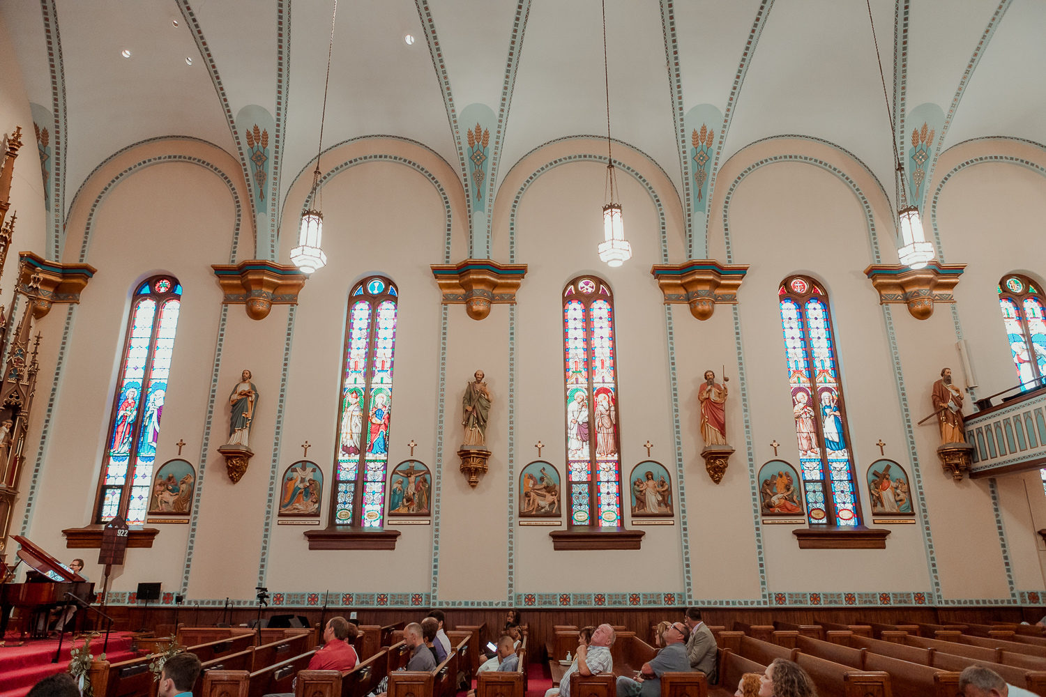 Bella Sala Event Center Wedding Pictures, Tiffin, Iowa