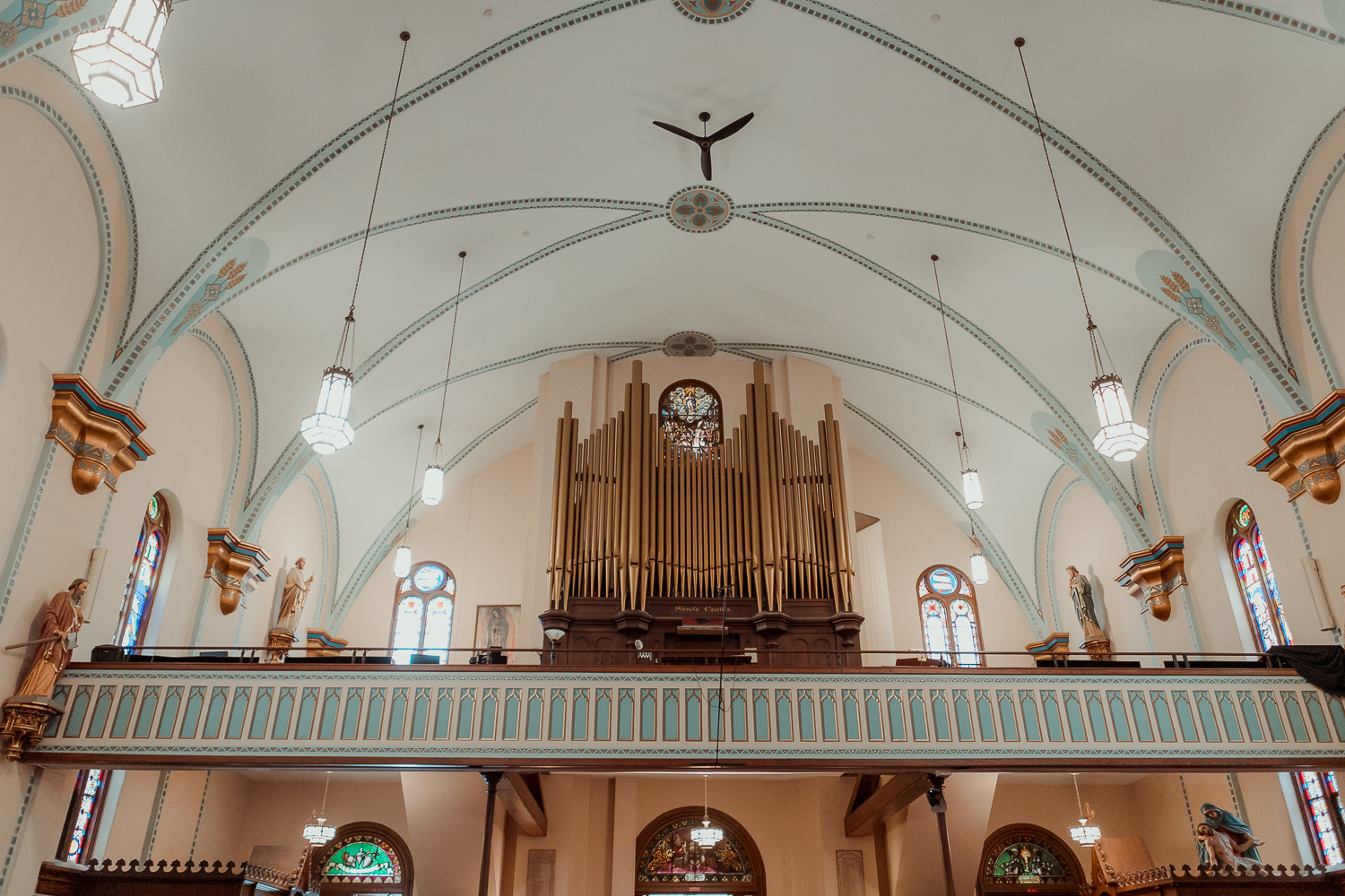 Bella Sala Event Center Wedding Pictures, Tiffin, Iowa