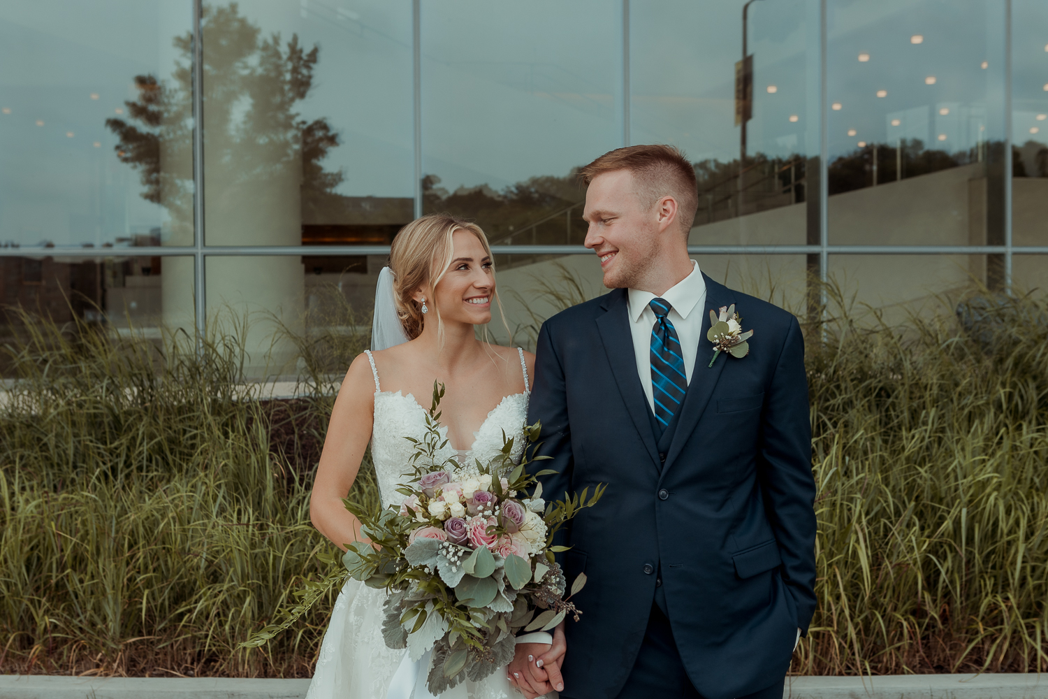 Bella Sala Event Center Wedding Pictures, Tiffin, Iowa