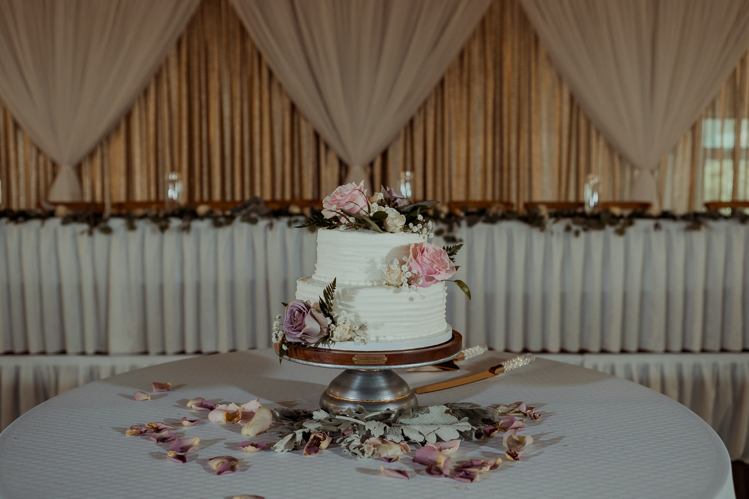 Bella Sala Event Center Wedding Pictures, Tiffin, Iowa