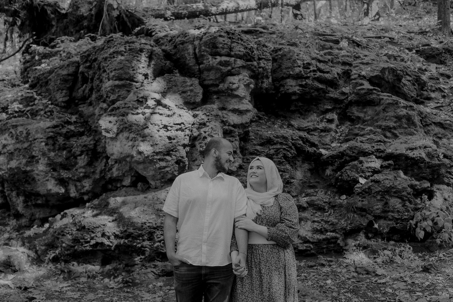 Palisades Kepler State Park Engagement Pictures, Mt Vernon, Iowa