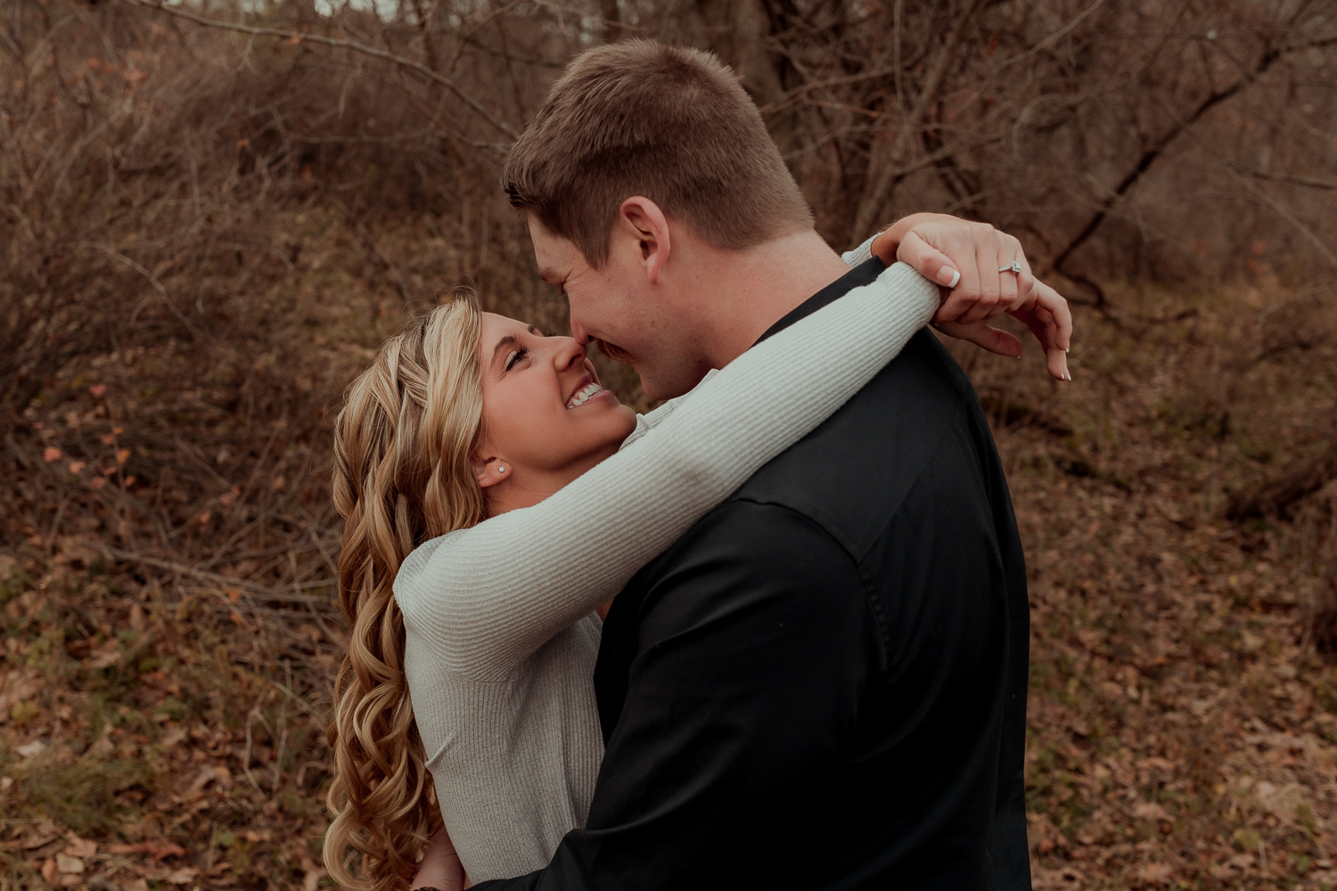 Family Farm, Center Junction Engagmenet Pictures, Iowa