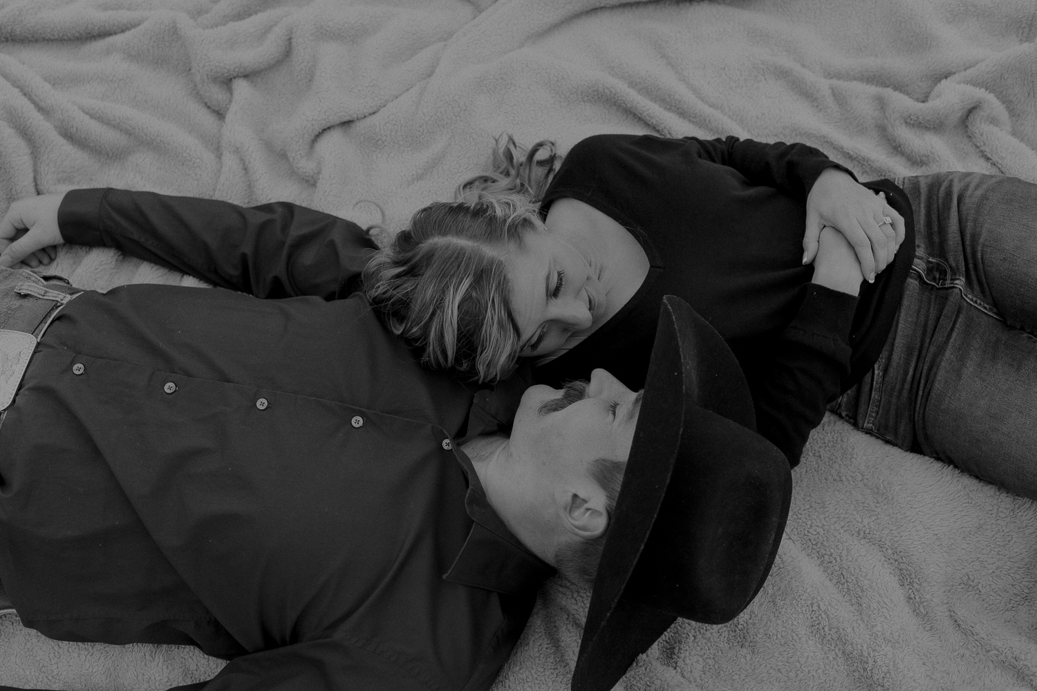 Family Farm, Center Junction Engagmenet Pictures, Iowa