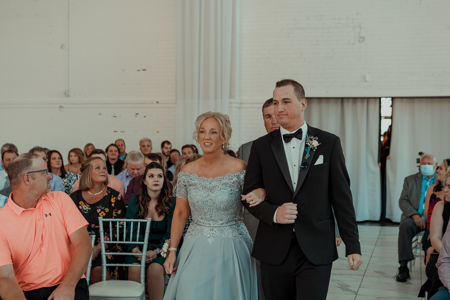 The Driftless Venue Wedding, Millwork Ballroom and Event Center, Dubuque, Iowa