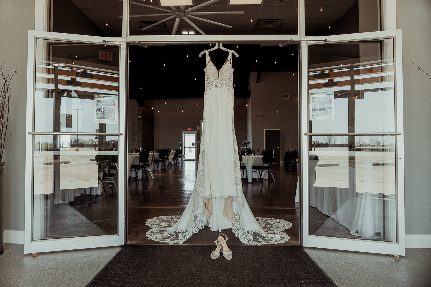 Epic Event Center Wedding Pictures, Marion, Iowa