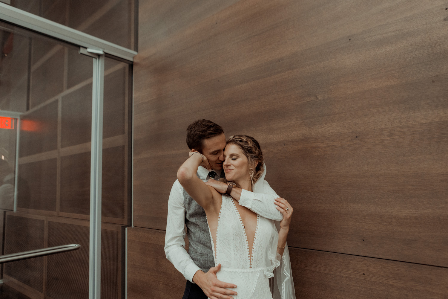 Walker Homestead Iowa City Wedding