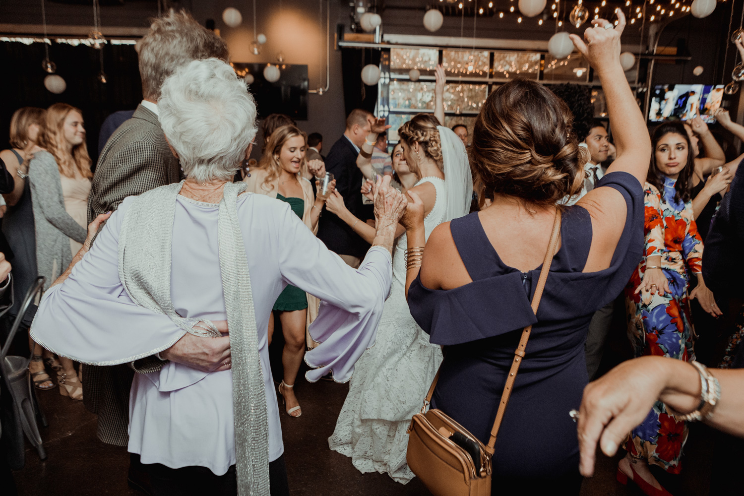 Walker Homestead Iowa City Wedding