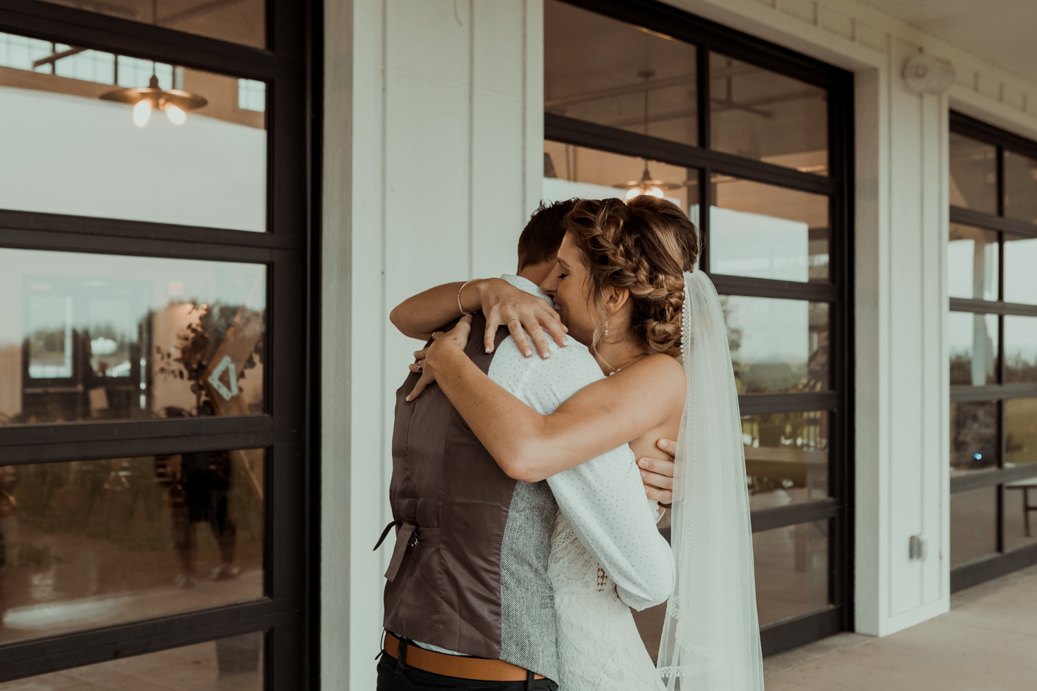 Walker Homestead Iowa City Wedding