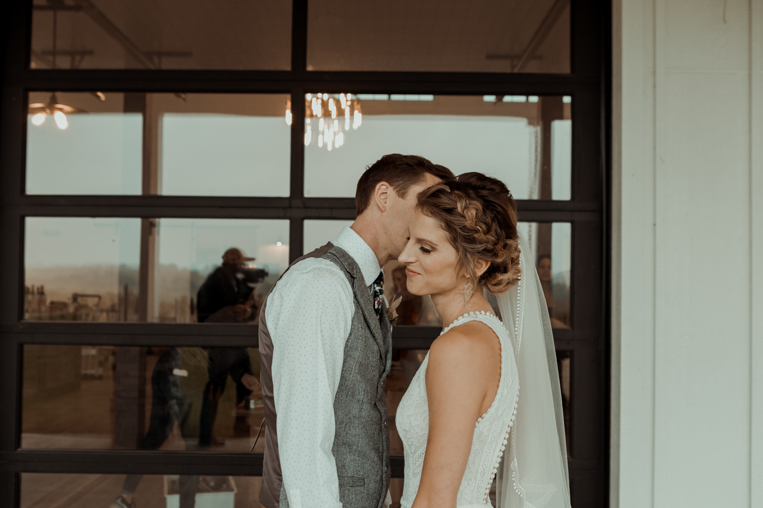 Walker Homestead Iowa City Wedding