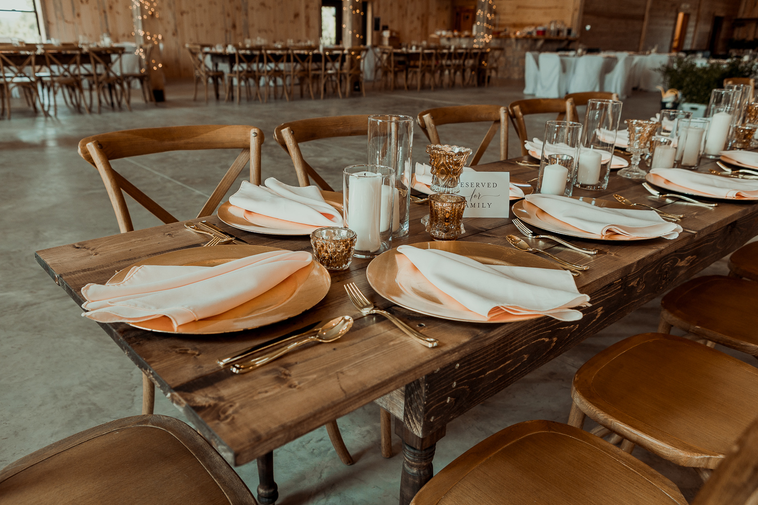 Kacena Farms Wedding Pictures, Vinton, Iowa