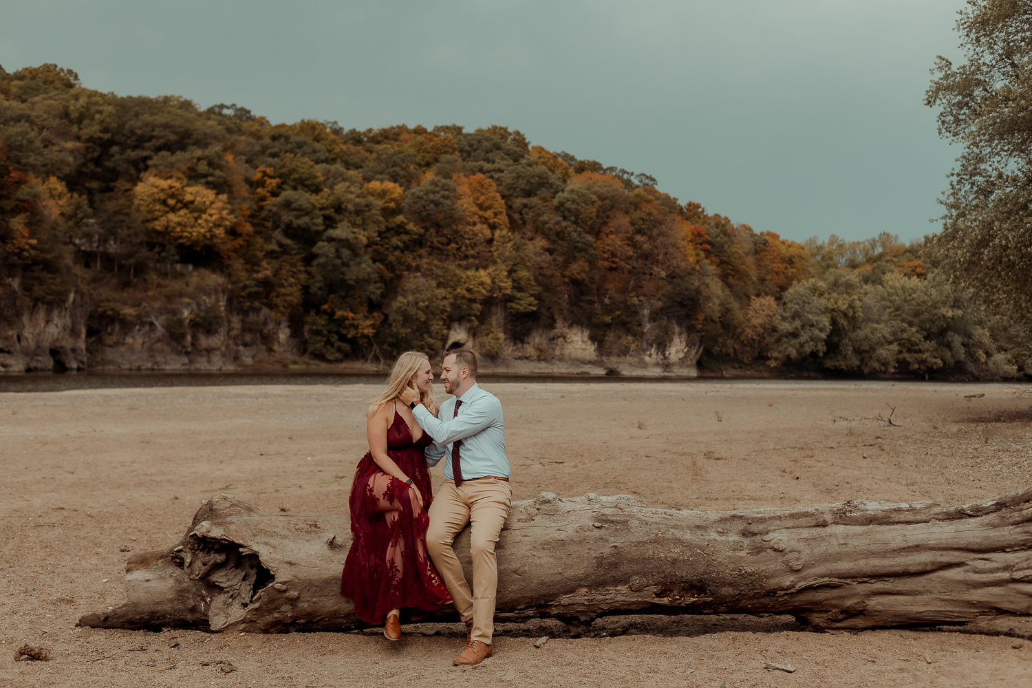 Palisades Kepler State Park Engagment Pictures, Mt Vernon, Iowa