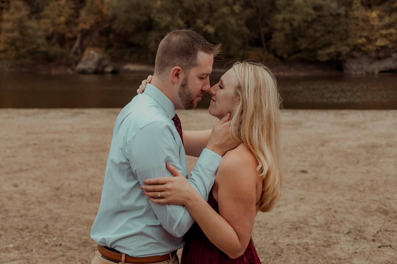 Palisades Kepler State Park Engagment Pictures, Mt Vernon, Iowa