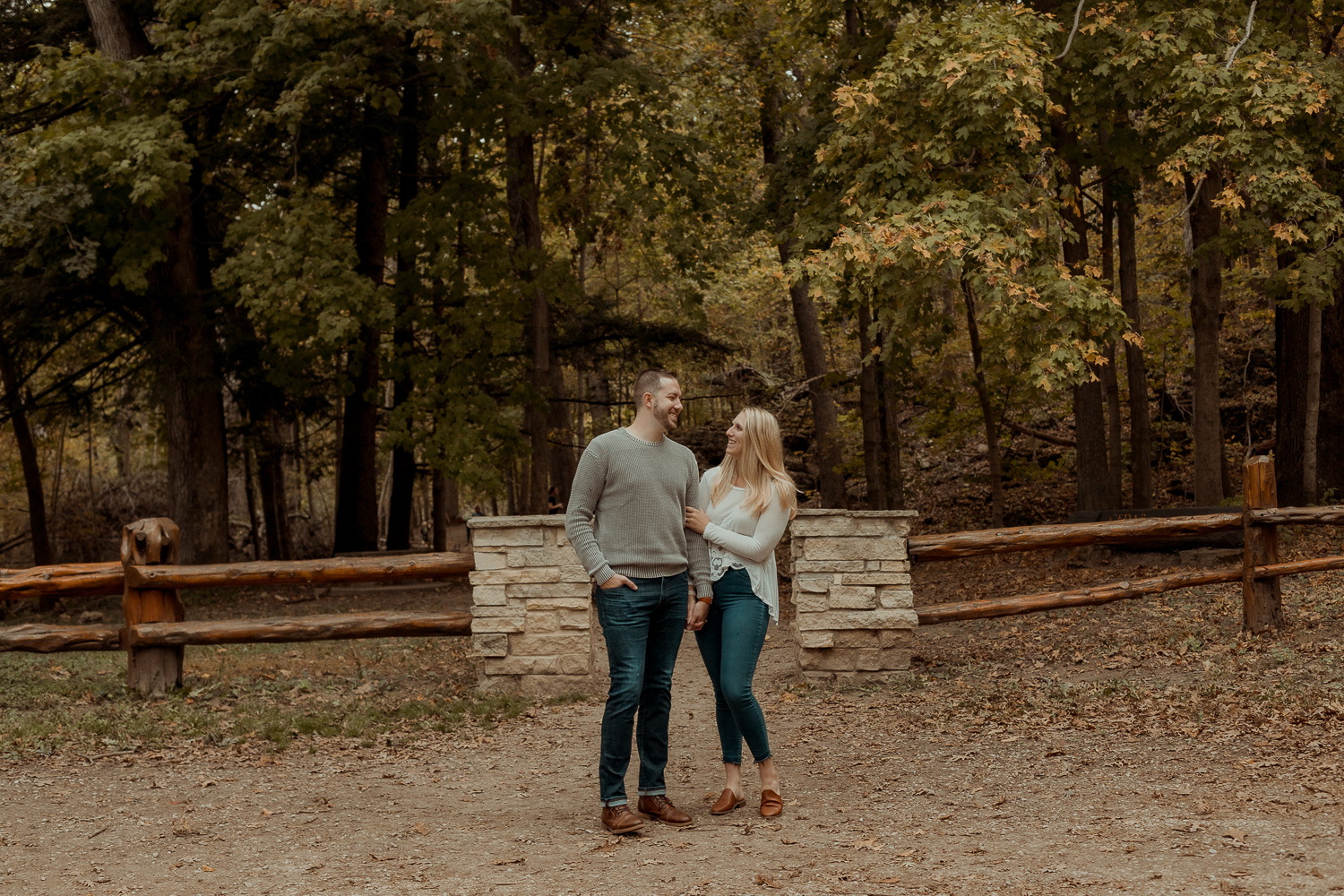 Palisades Kepler State Park Engagment Pictures, Mt Vernon, Iowa