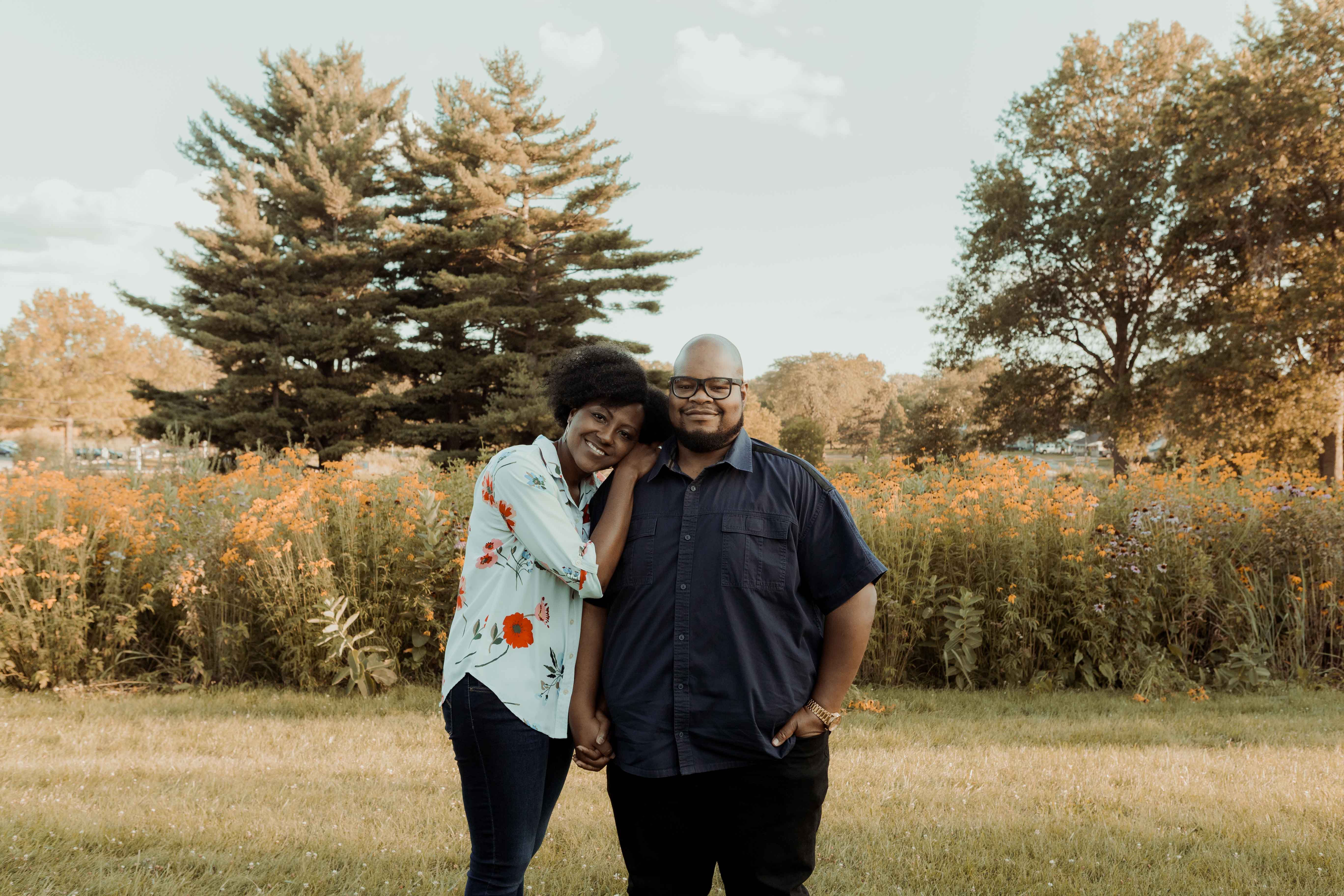 Cedar Rapids Noelridge Engagement Photos