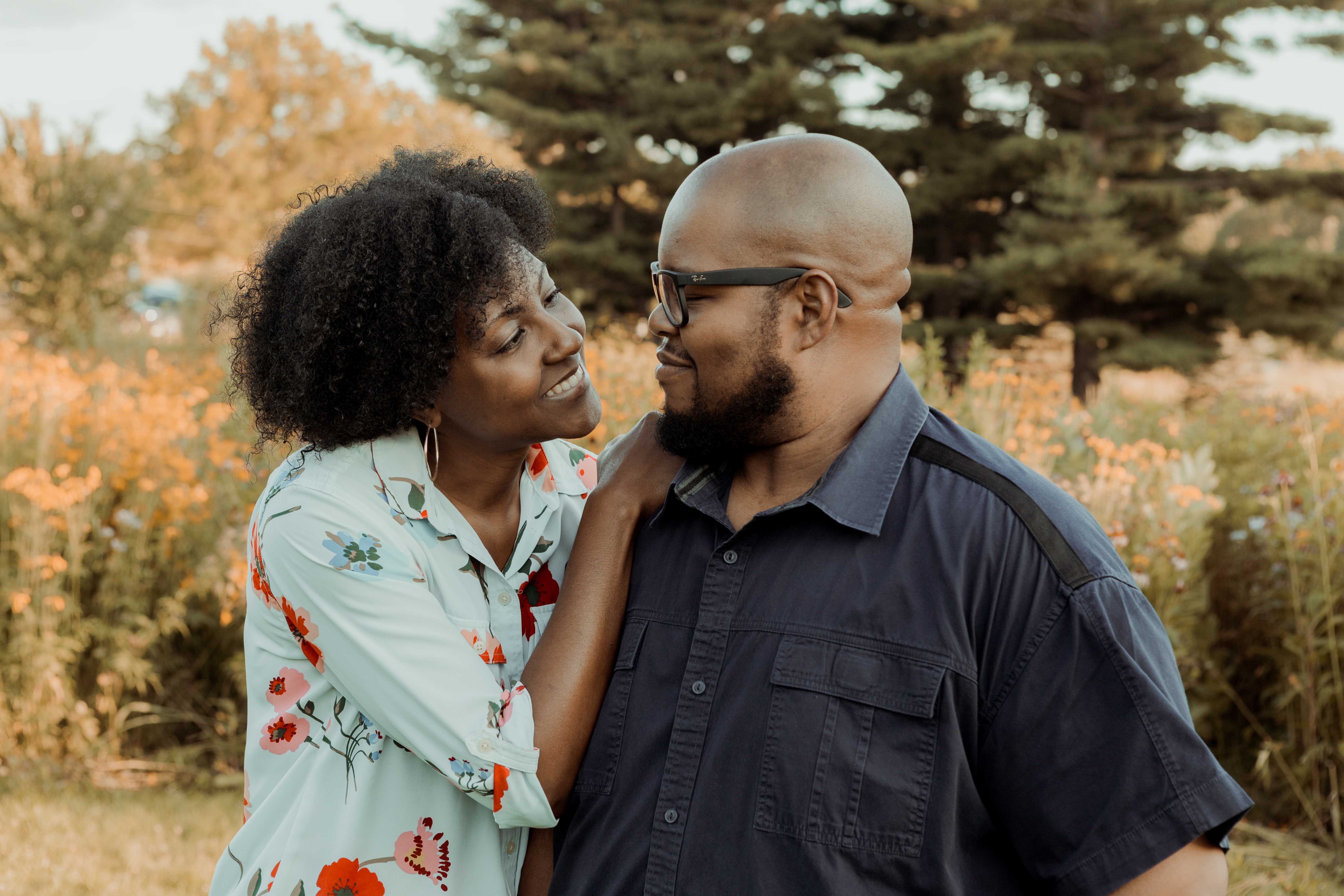 Cedar Rapids Noelridge Engagement Photos