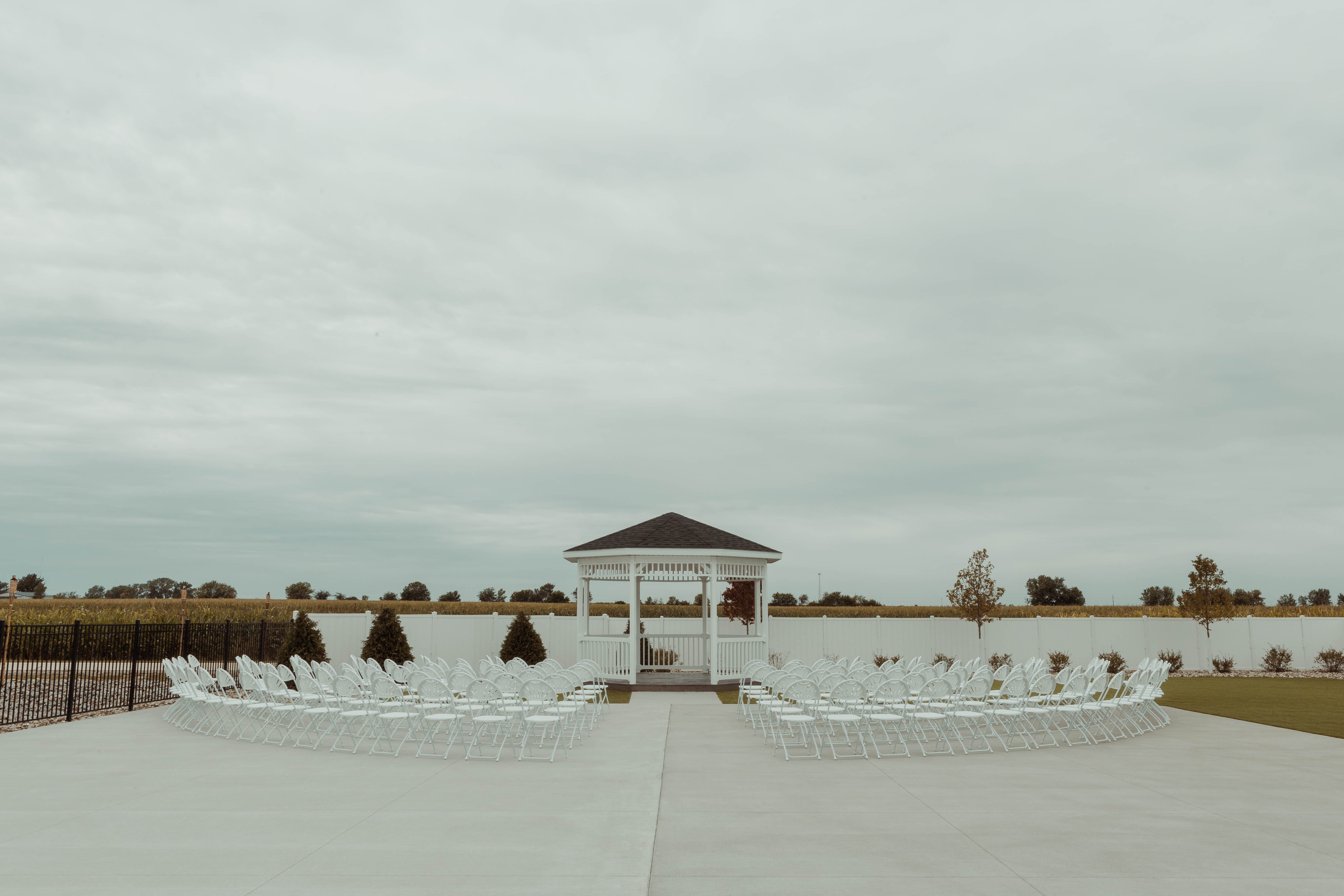 Cedar Rapids Noelridge Engagement Photos