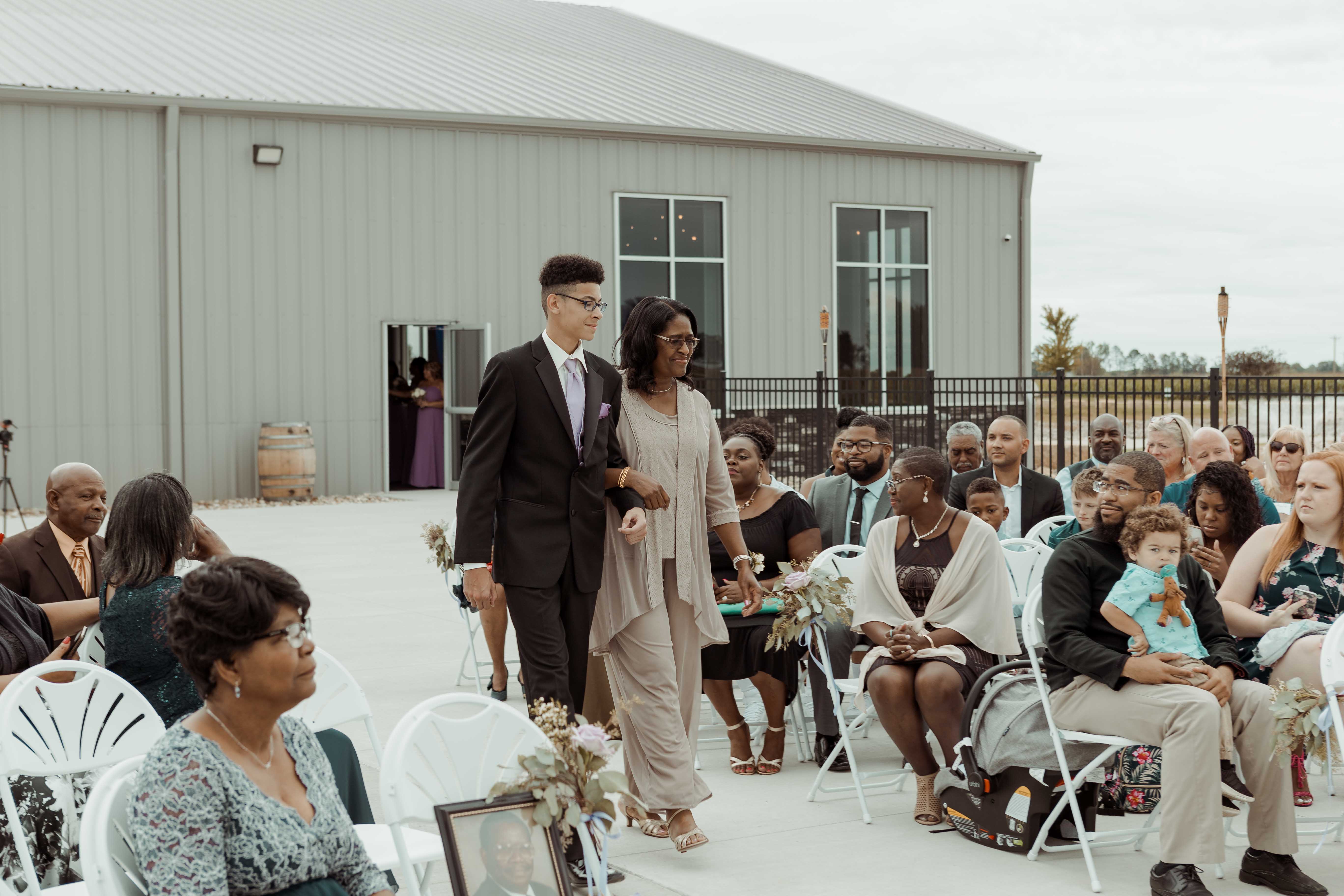 Cedar Rapids Noelridge Engagement Photos