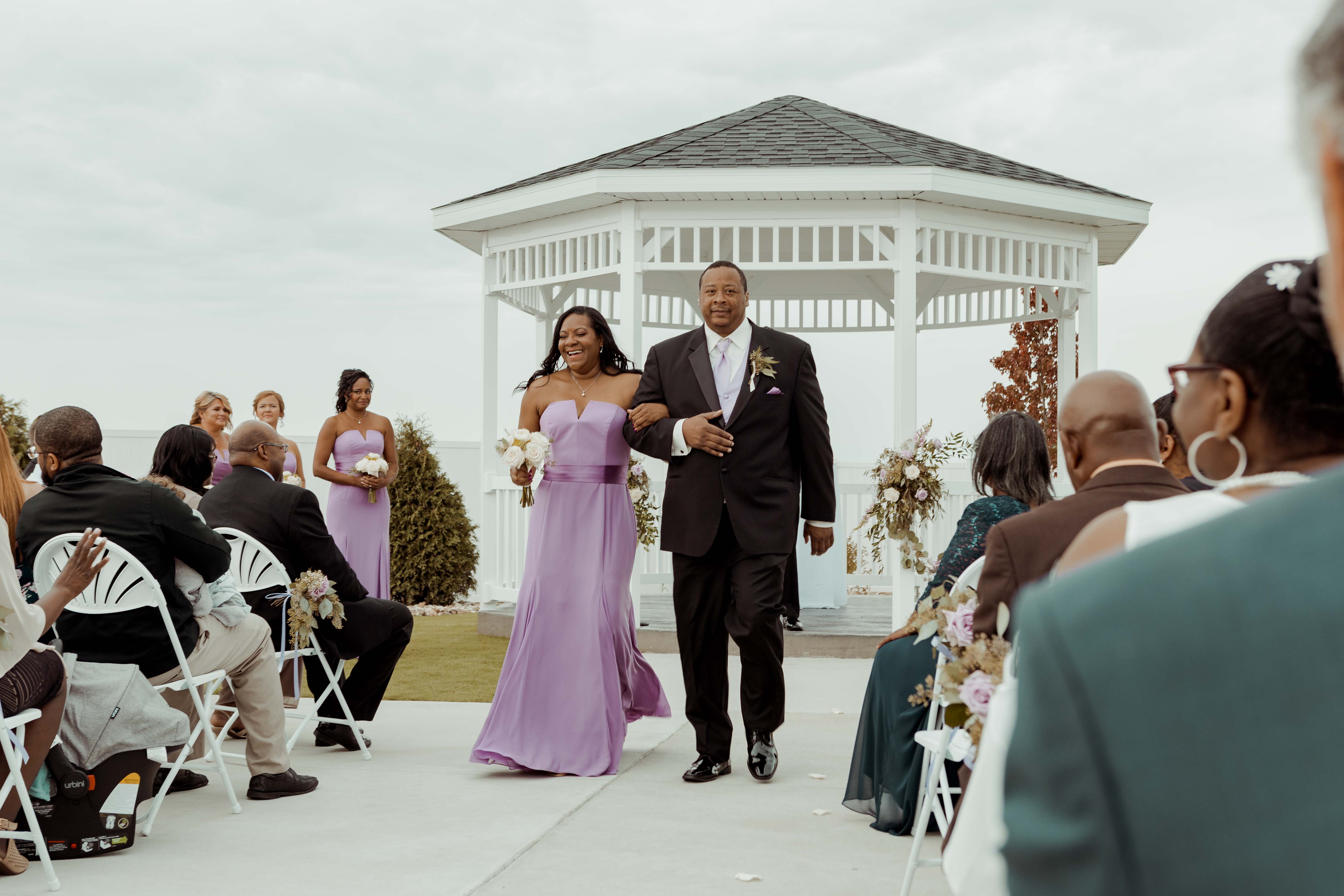 Cedar Rapids Noelridge Engagement Photos