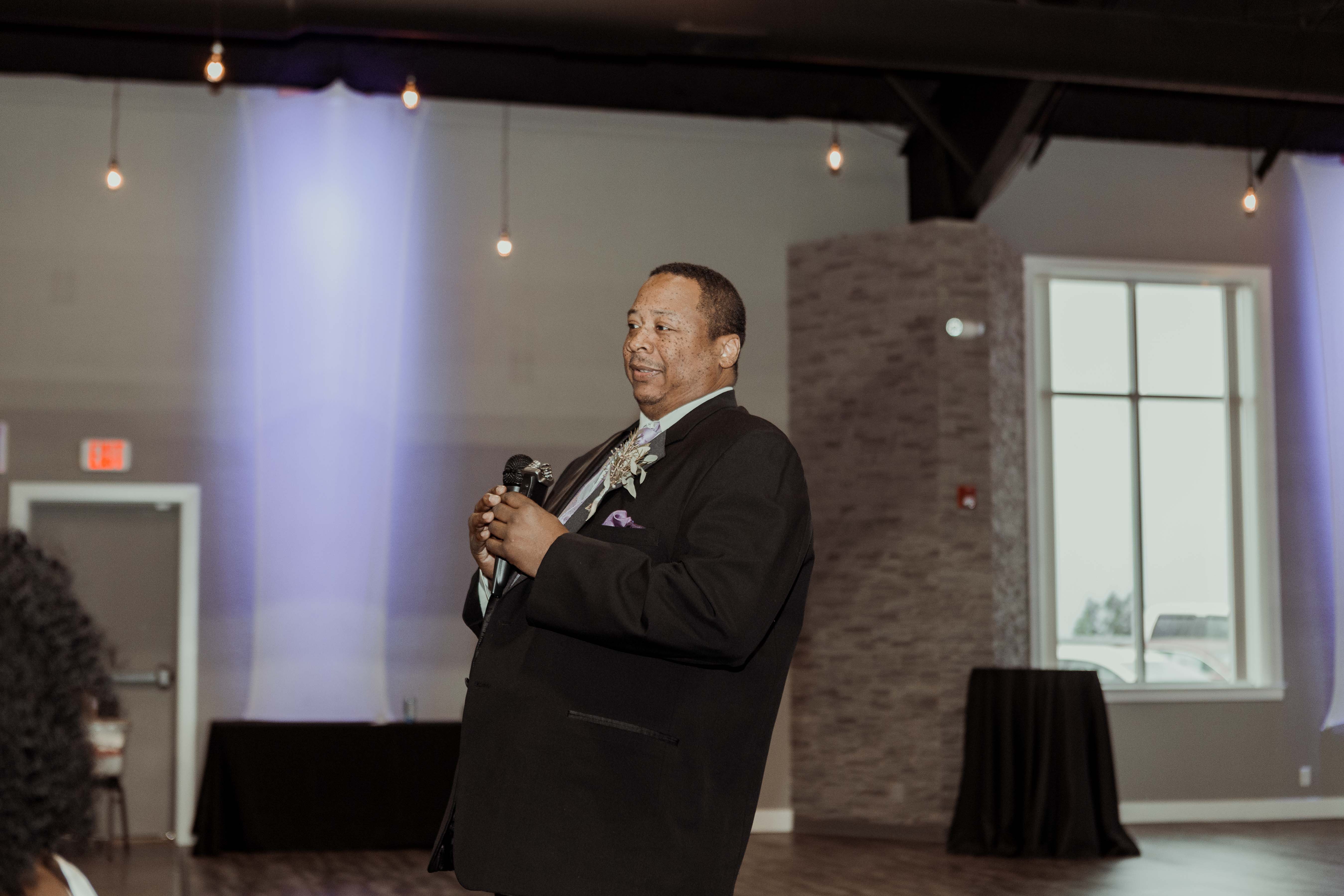 Cedar Rapids Noelridge Engagement Photos