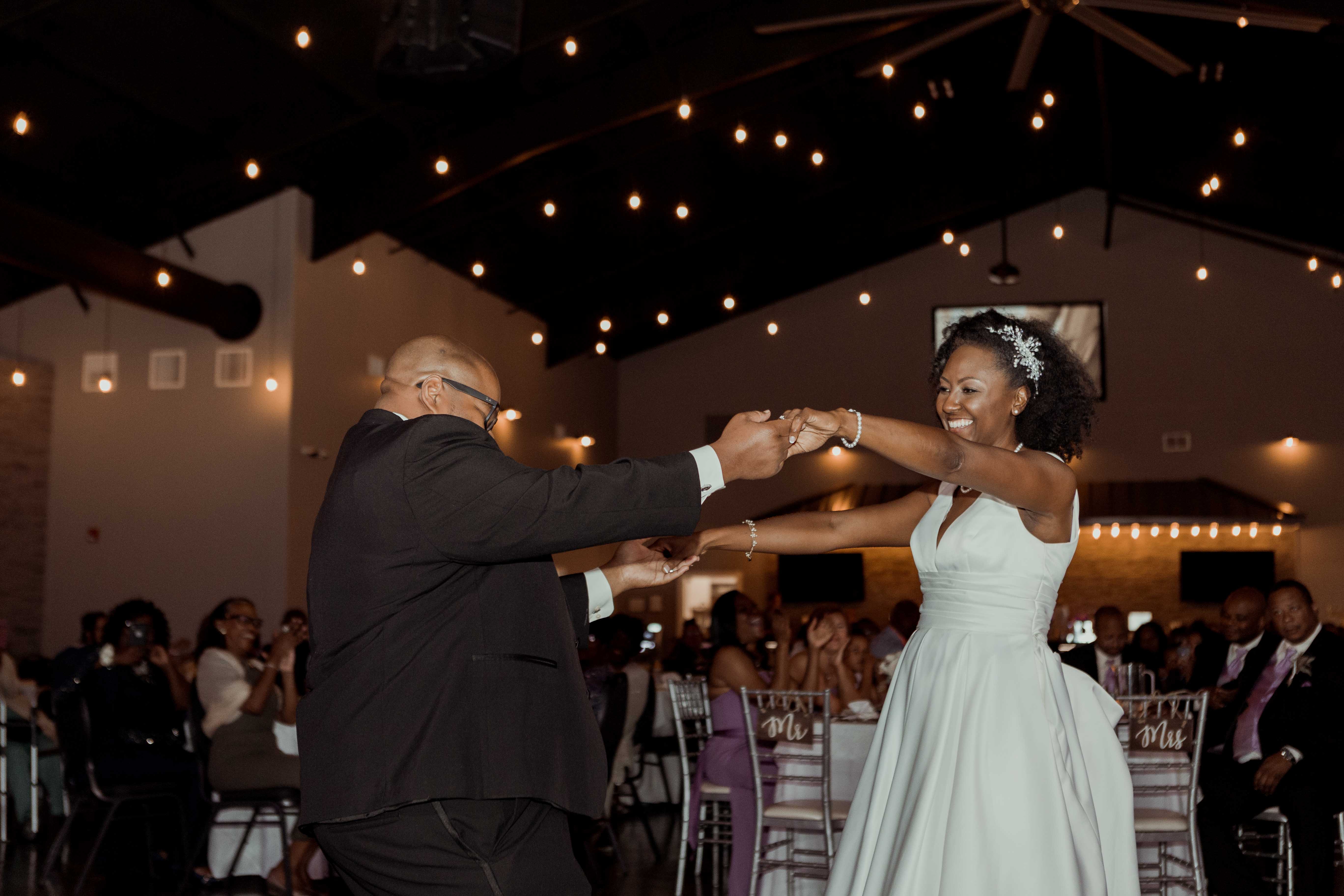Cedar Rapids Noelridge Engagement Photos
