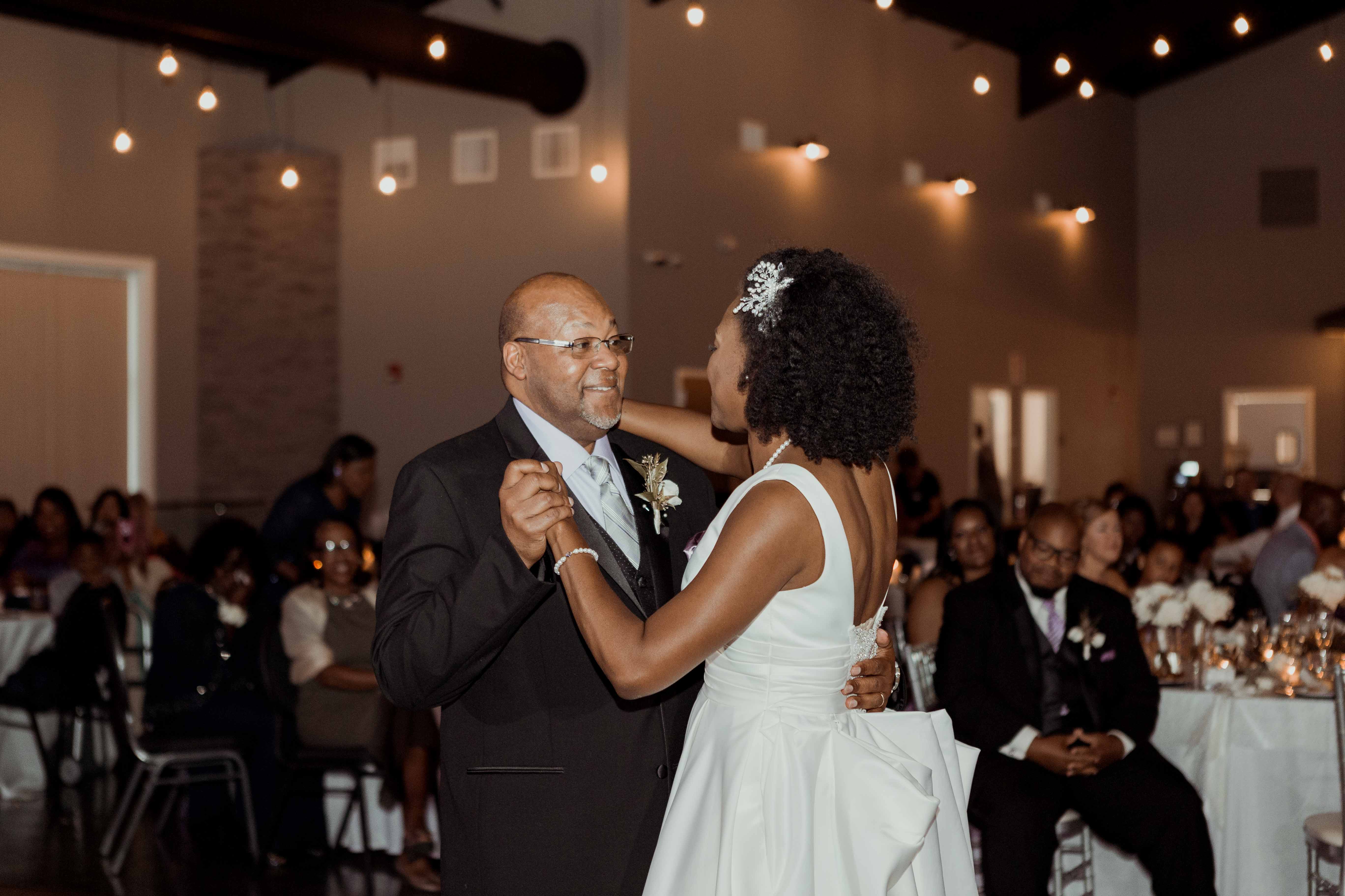 Cedar Rapids Noelridge Engagement Photos