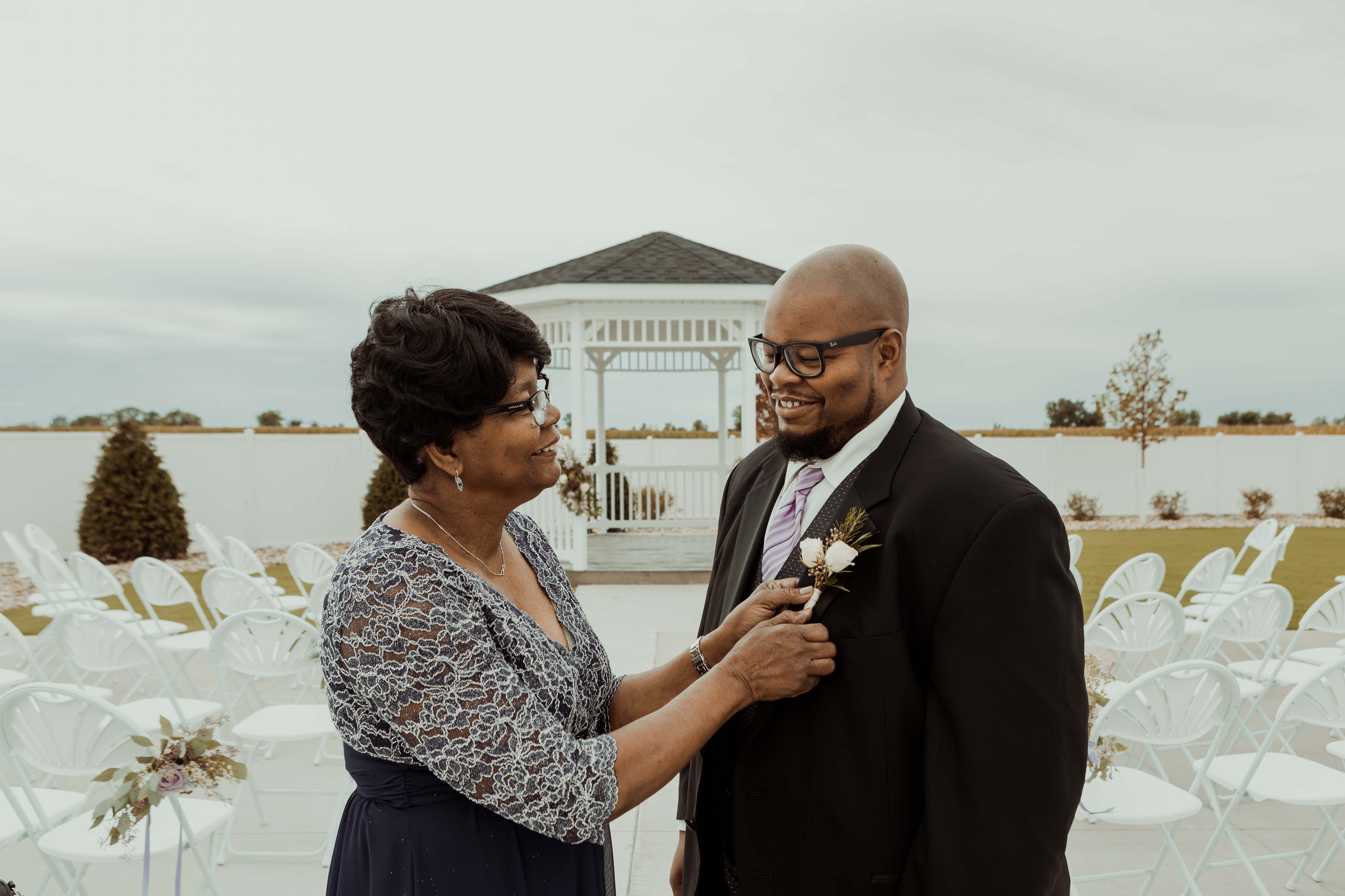 Cedar Rapids Noelridge Engagement Photos