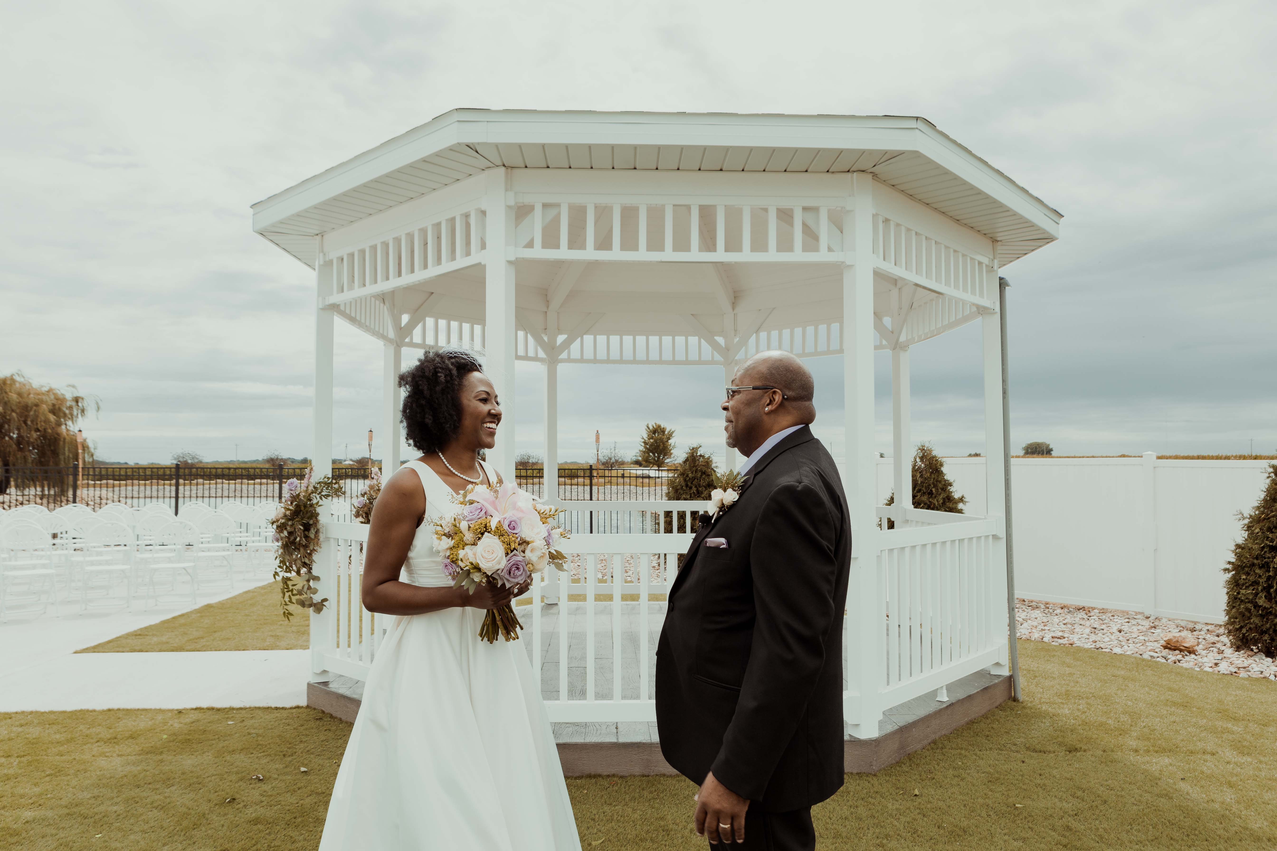 Cedar Rapids Noelridge Engagement Photos