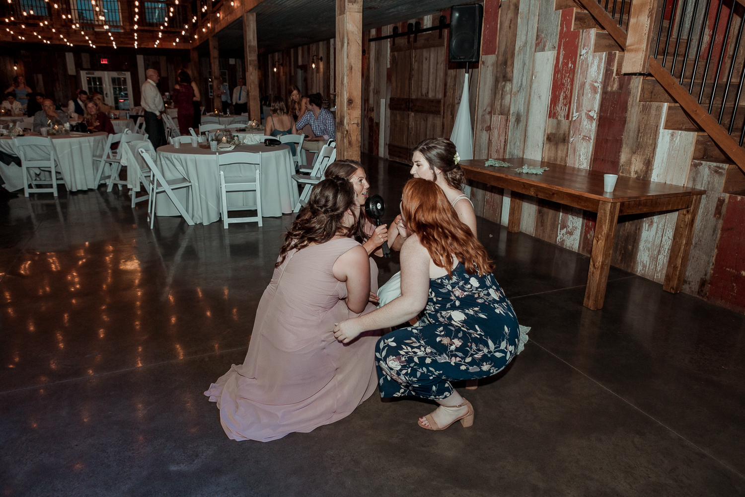 Red Acre Barn Wedding Pictures and Video, Prole, Iowa