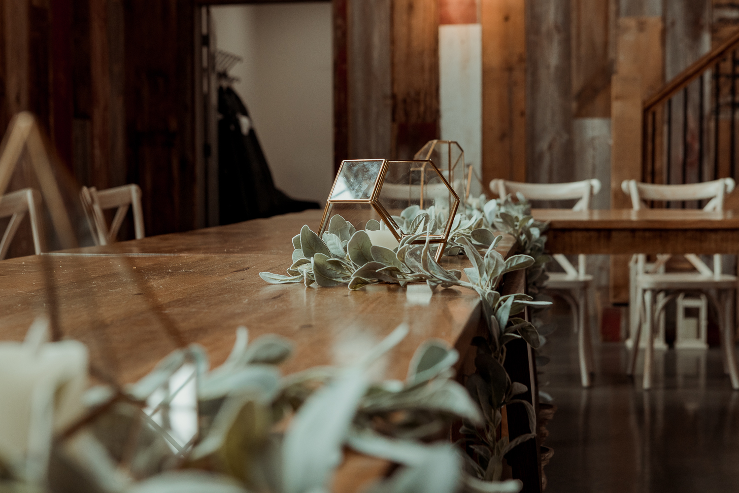 Red Acre Barn Wedding Pictures and Video, Prole, Iowa