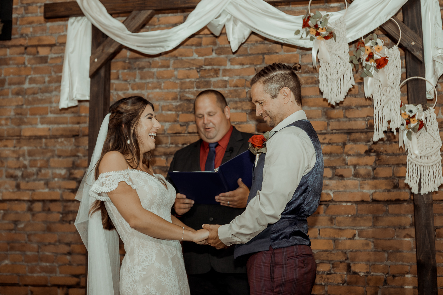 Kindred Spirits Eagle Point Park Wedding Clinton