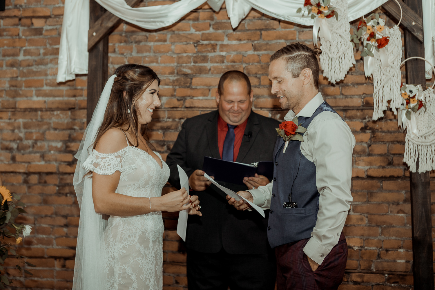 Kindred Spirits Eagle Point Park Wedding Clinton