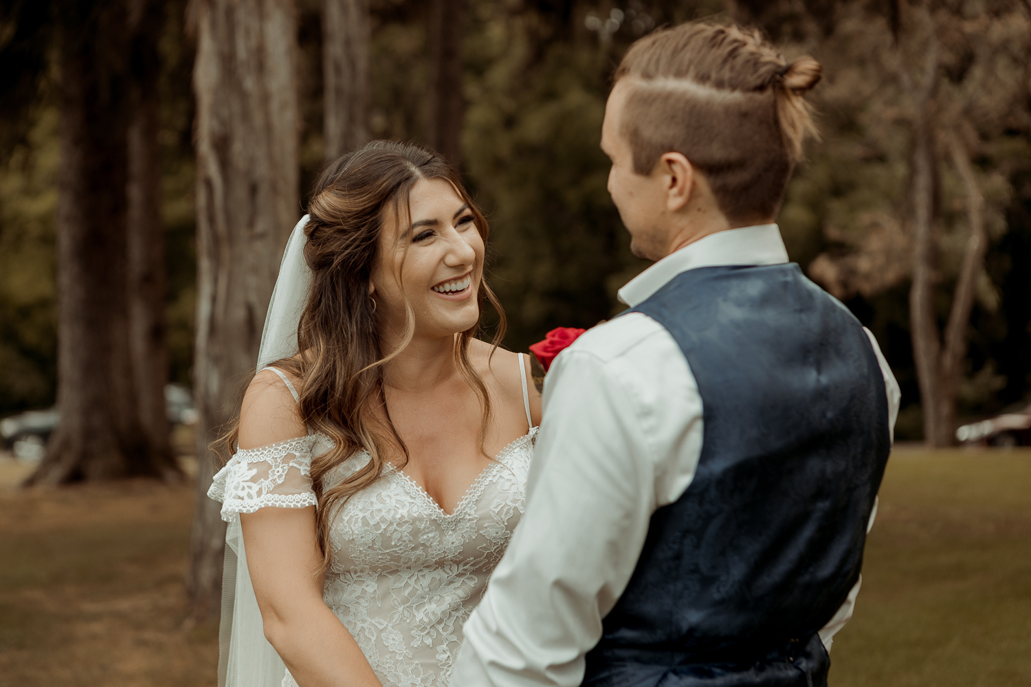 Kindred Spirits Eagle Point Park Wedding Clinton