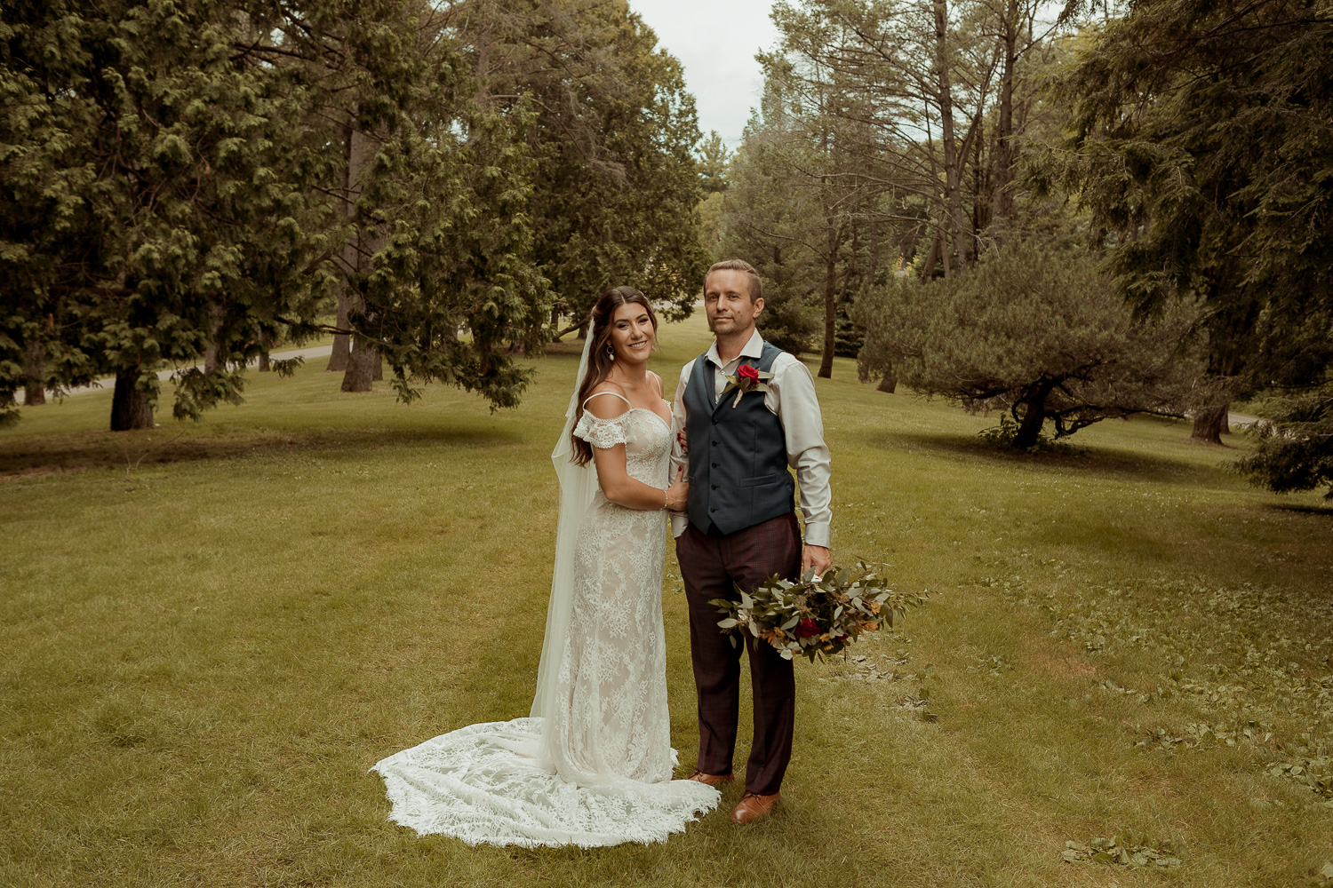 Kindred Spirits Eagle Point Park Wedding Clinton