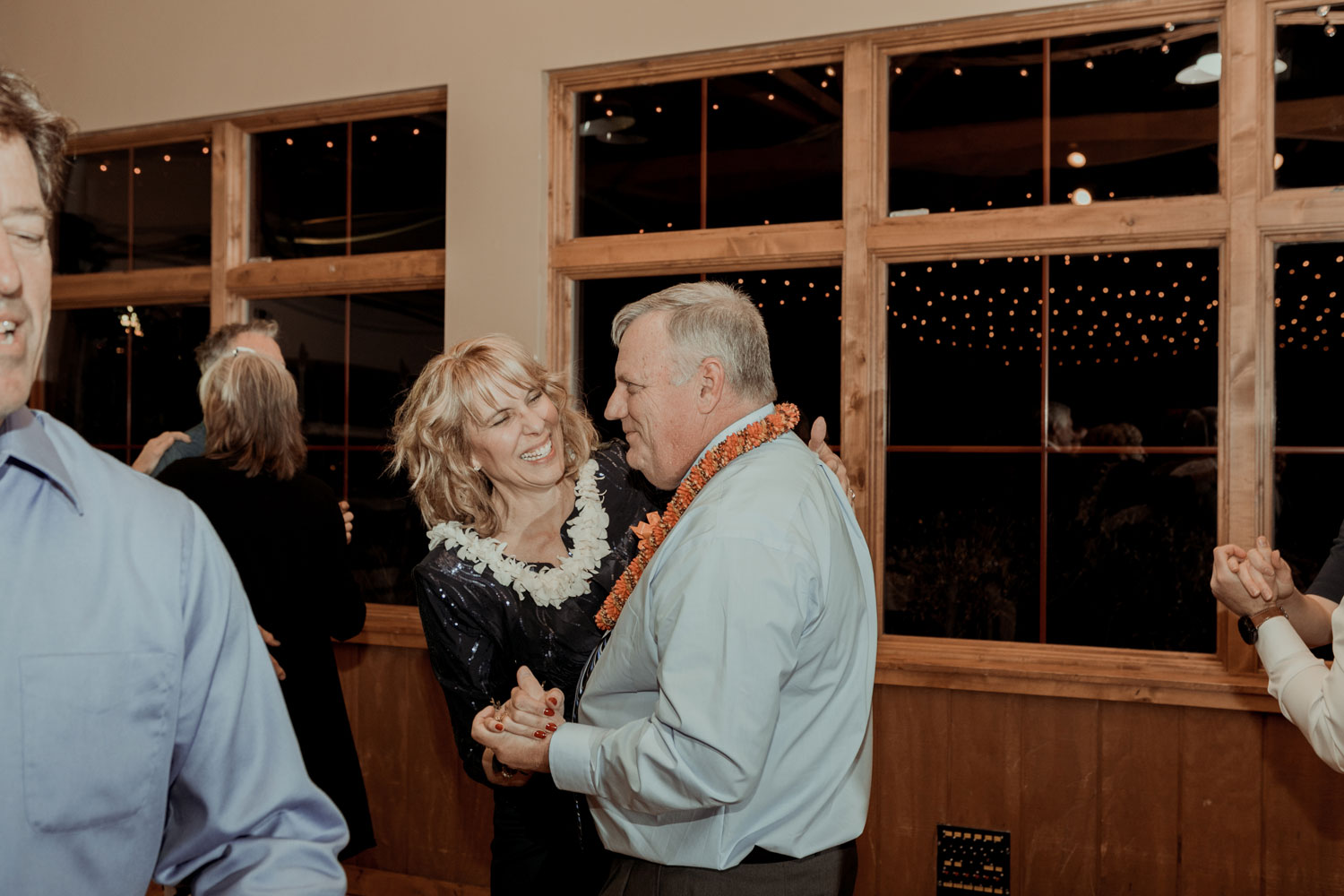 Cedar Ridge Winery Wedding