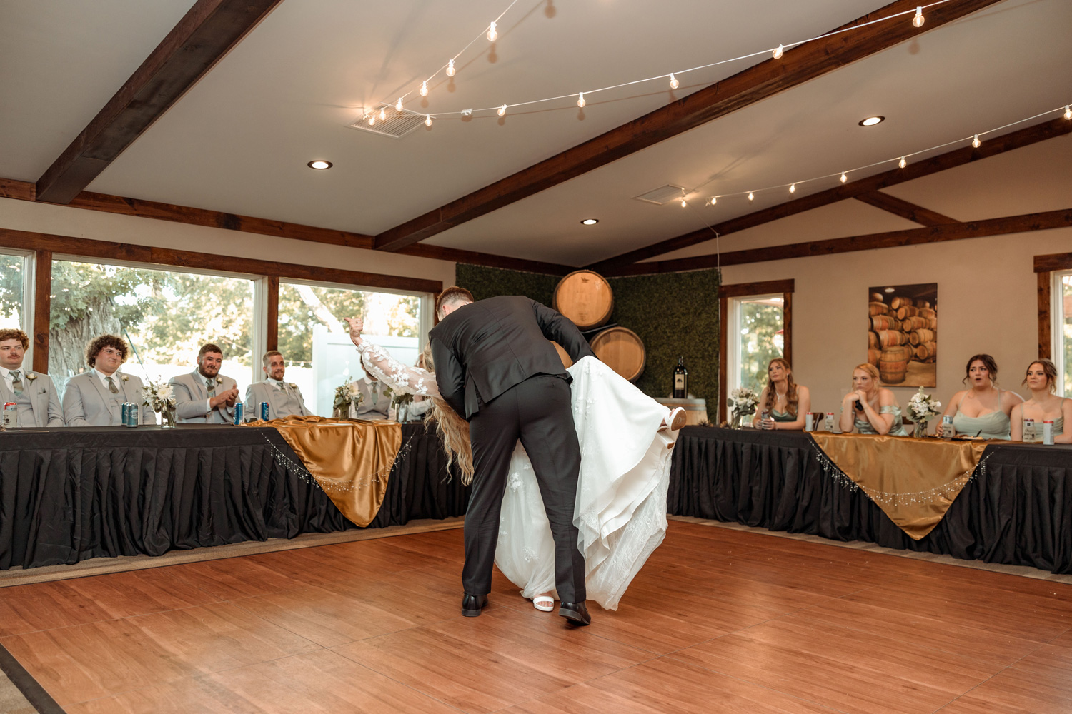 Old Oak Winery Wedding, Milan, Illinois