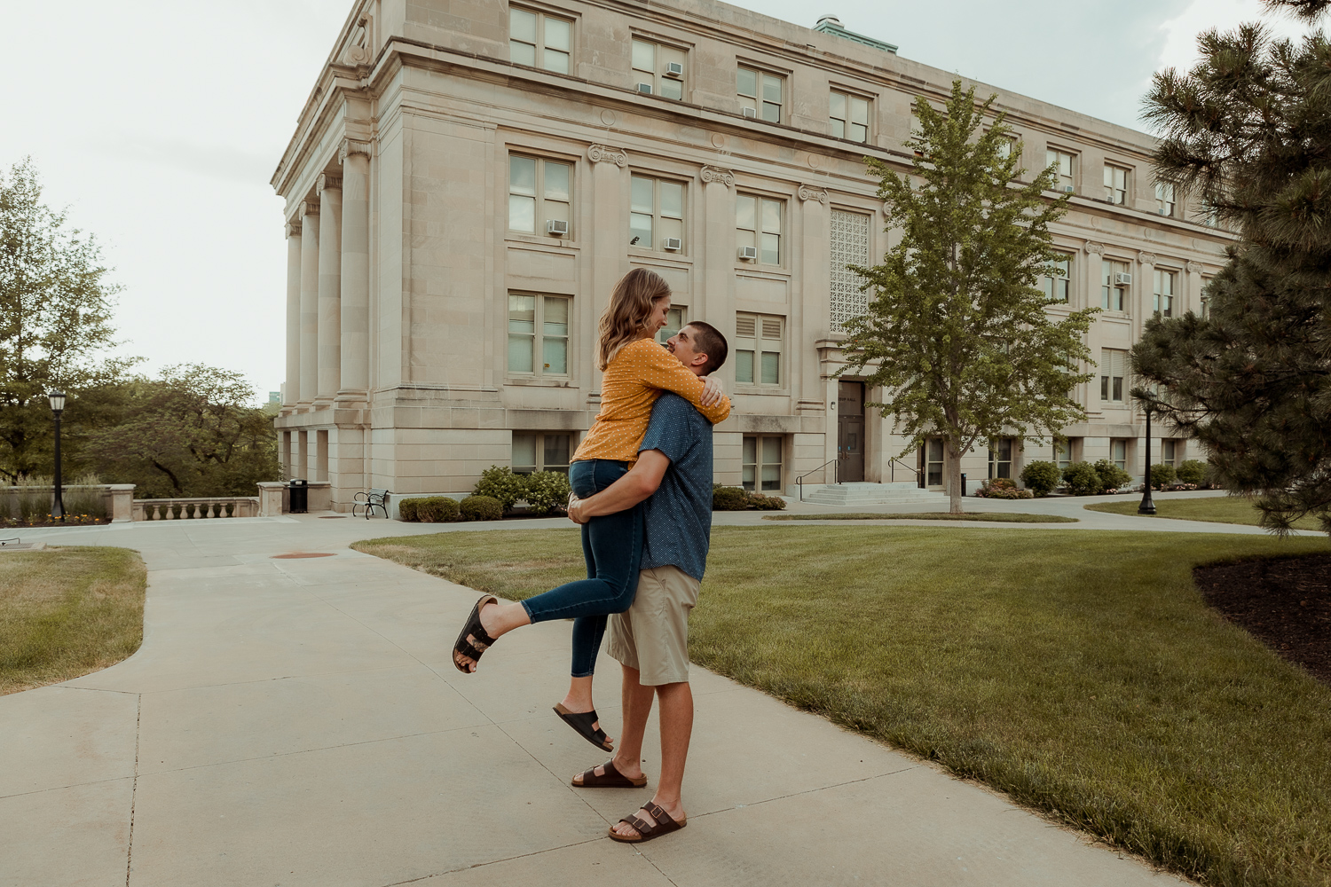 Old Capitol Museum Engagement Pictures, Iowa City, Iowa