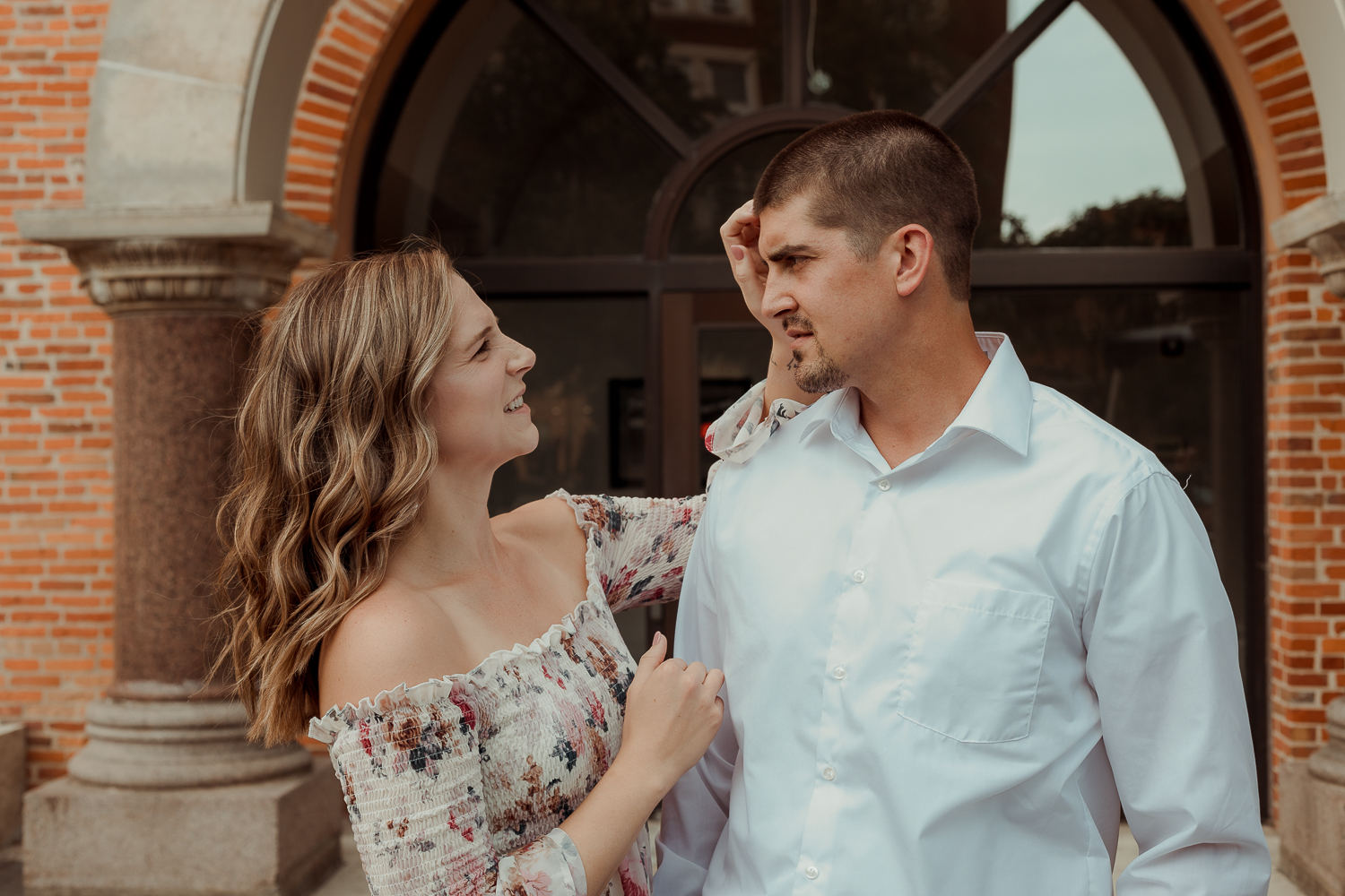 Old Capitol Museum Engagement Pictures, Iowa City, Iowa