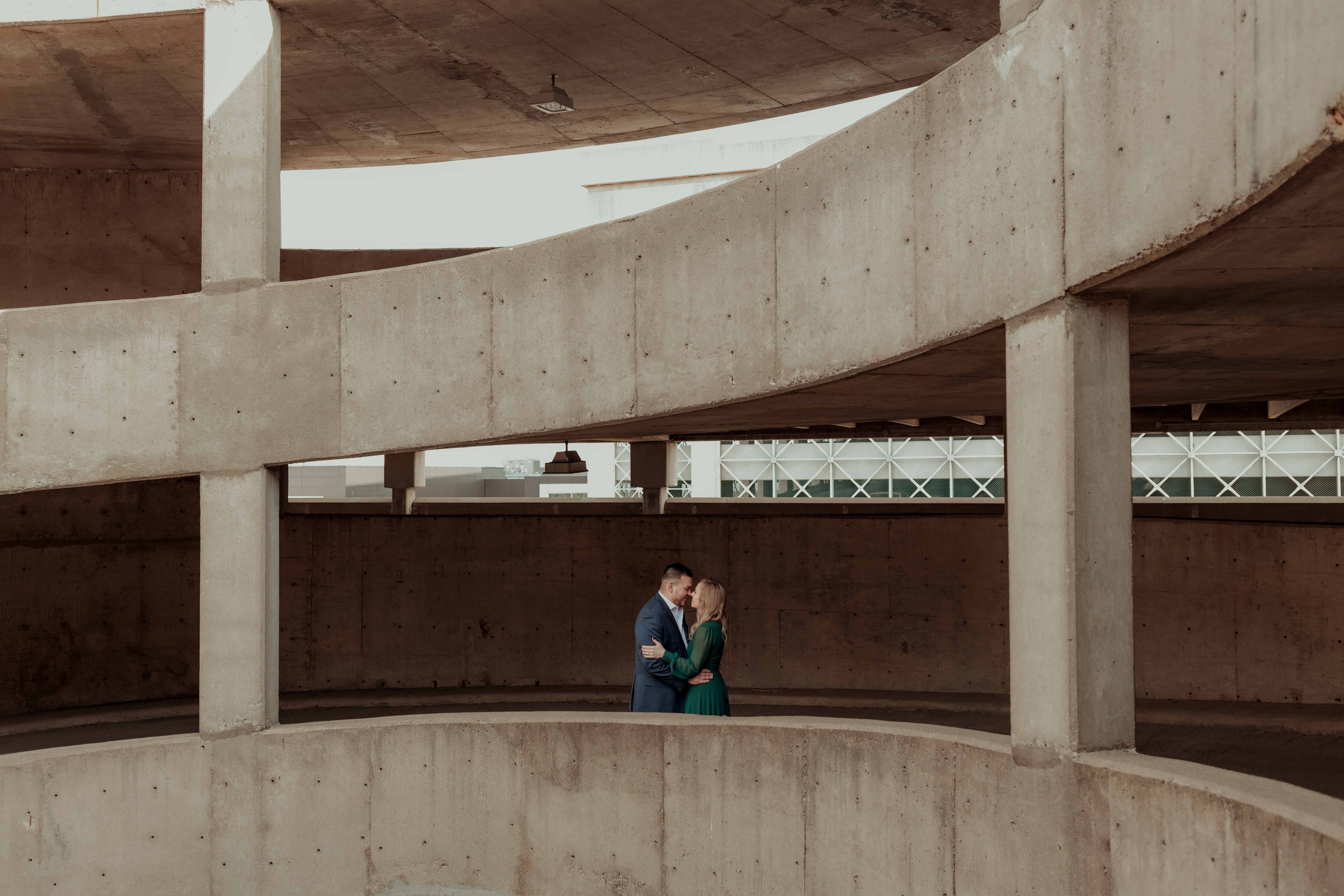 Cedar Rapids Downtown Engagmenet Pictures, Iowa