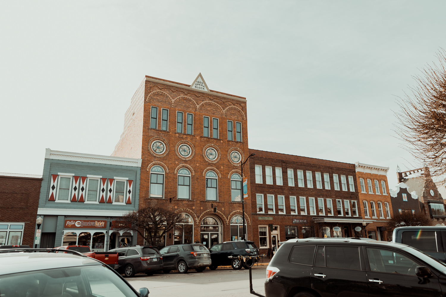 Pella Opera House Wedding Pella Iowa