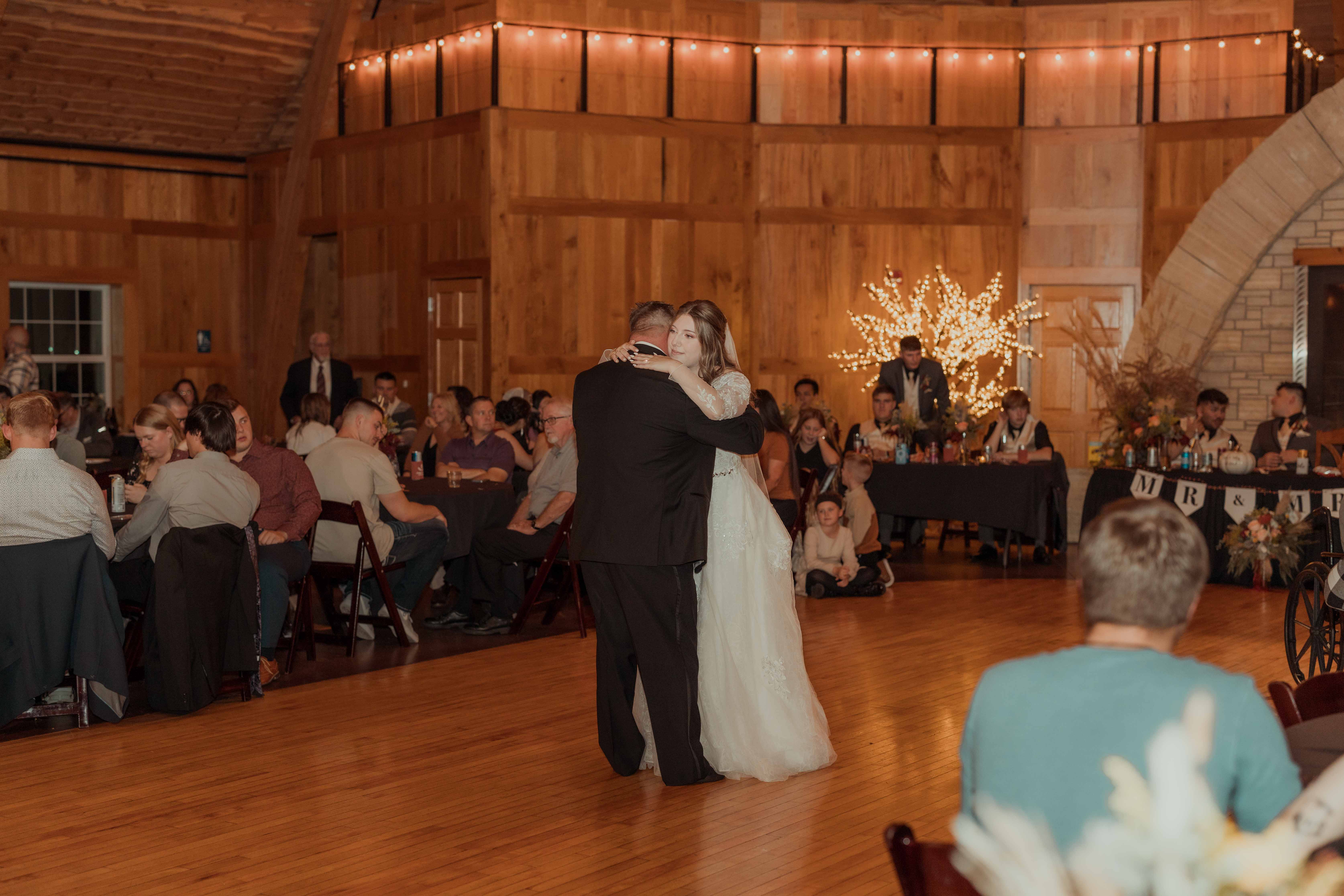 Celebration Farm Wedding Pictures, Iowa City, Iowa