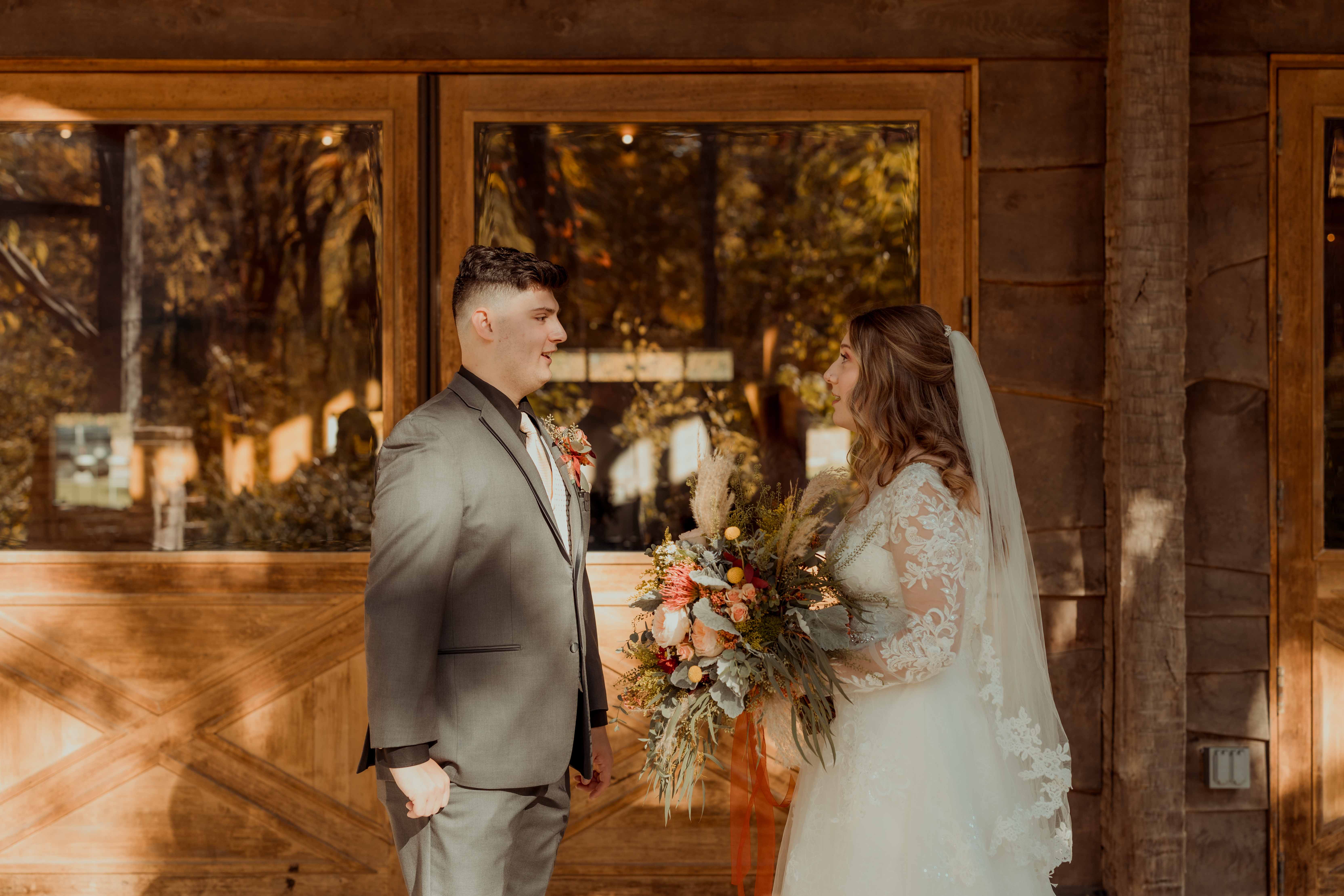 Celebration Farm Wedding Pictures, Iowa City, Iowa